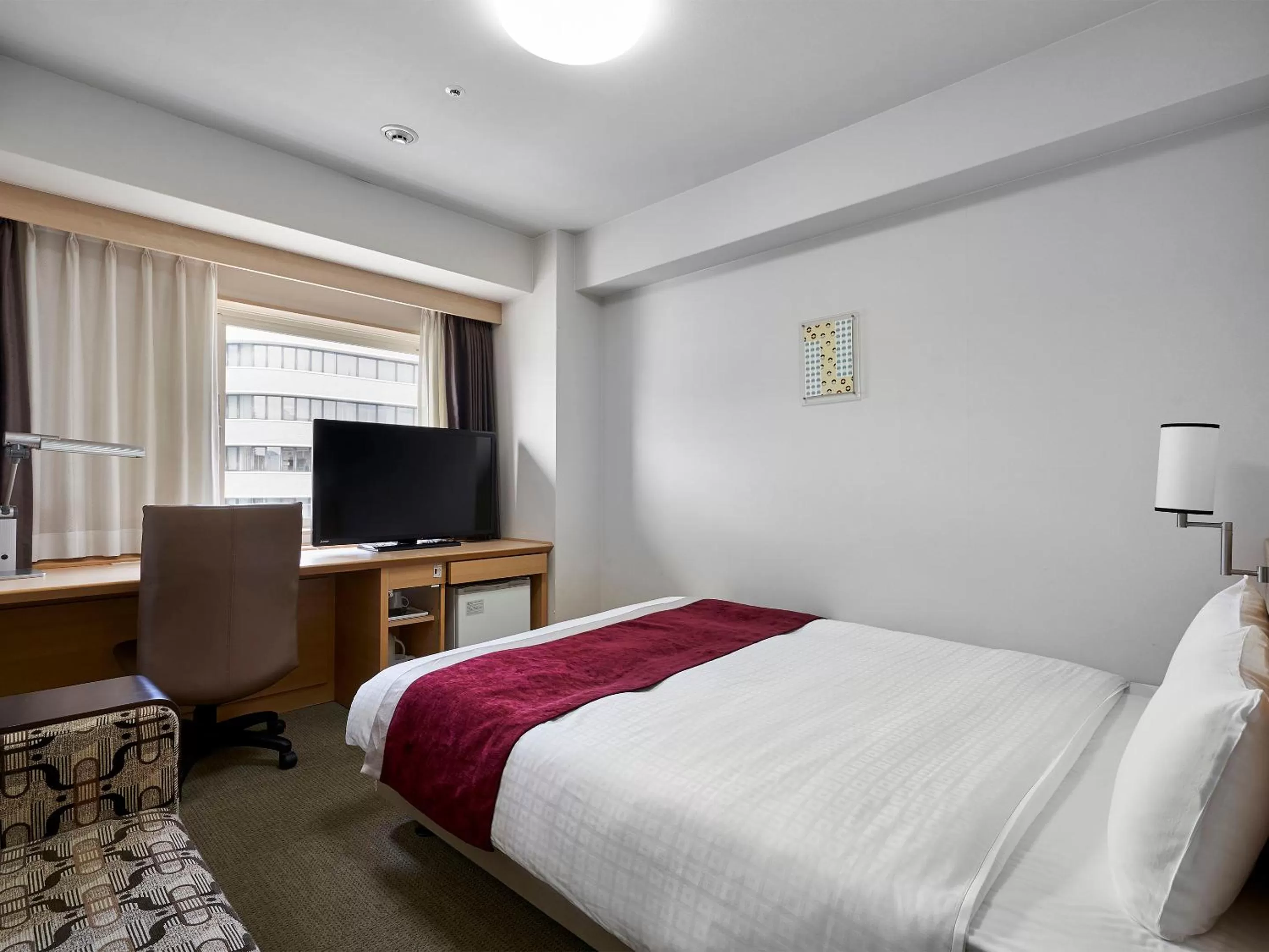 Moderate Queen Room - Non-Smoking in Daiwa Roynet Hotel Hiroshima