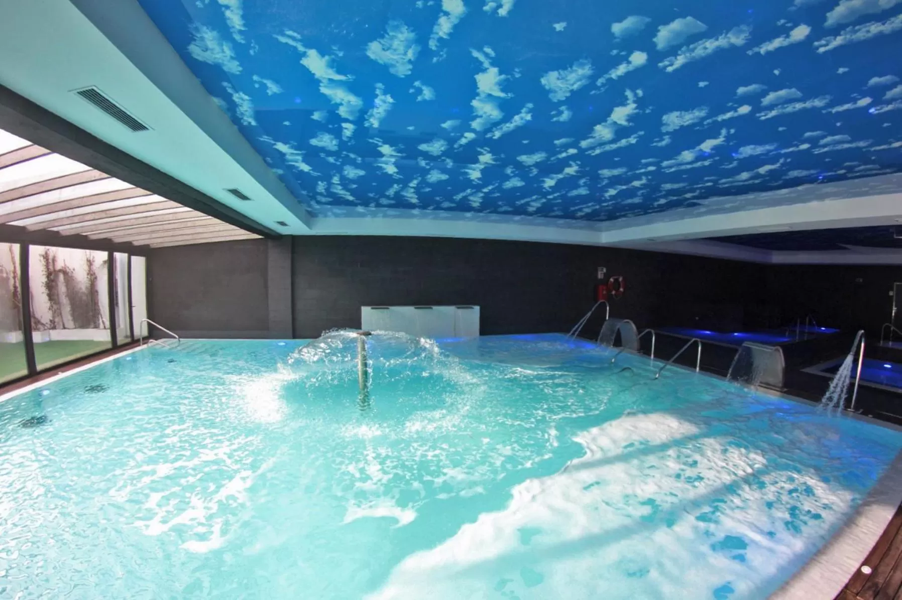 Deluxe Double Room with Spa Access in Hotel & Thalasso Villa Antilla - Habitaciones con Terraza - Thalasso incluida