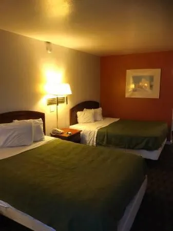 Standard Queen Room with Two Queen Beds in Extend-a-Suites Phoenix