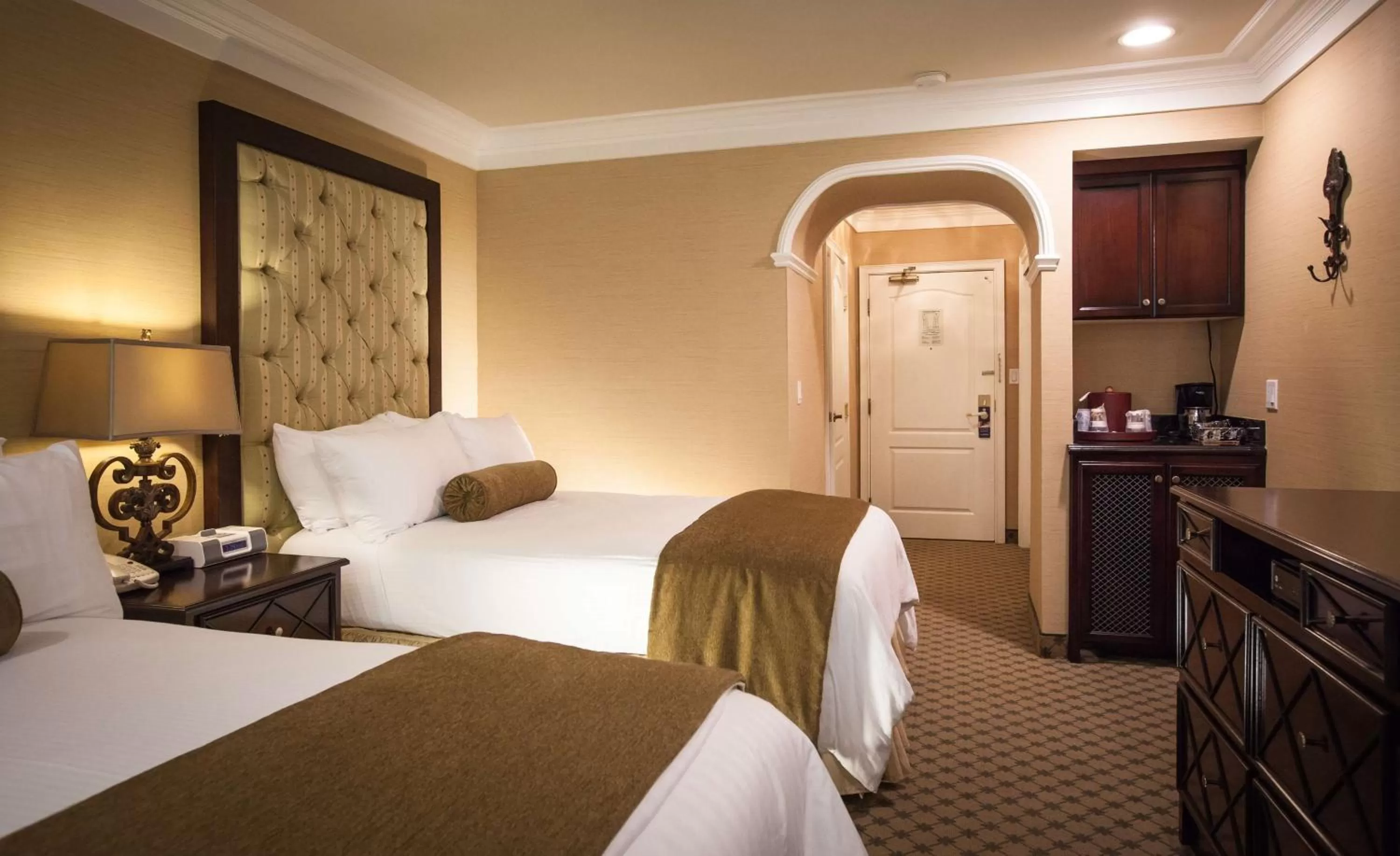 Double Room with 2 Double Beds - Non-Smoking in Best Western Plus Sunset Plaza Hotel