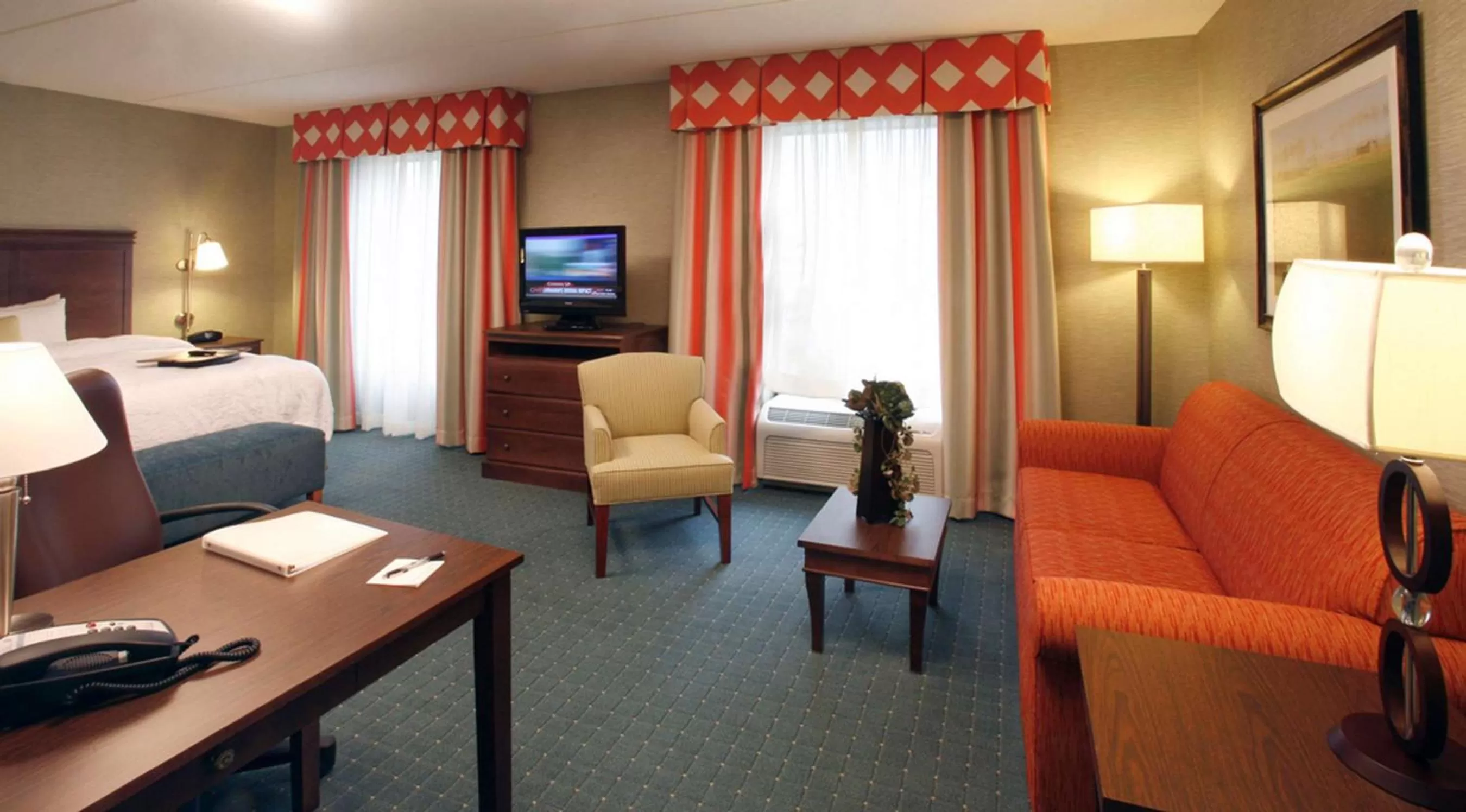 King Studio Suite with Sofa Bed - Hearing Access/Non-Smoking in Hampton Inn & Suites Columbus Polaris