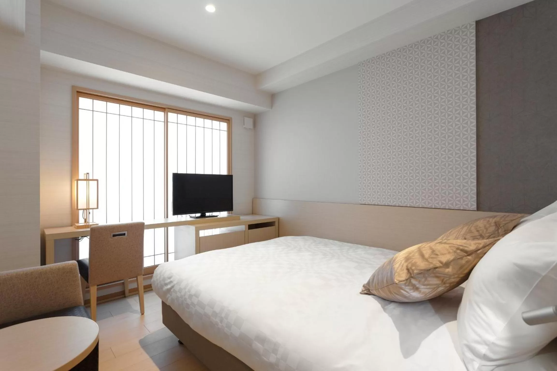 Moderate Small Double Room - single occupancy - Non-Smoking in Osaka View Hotel Honmachi