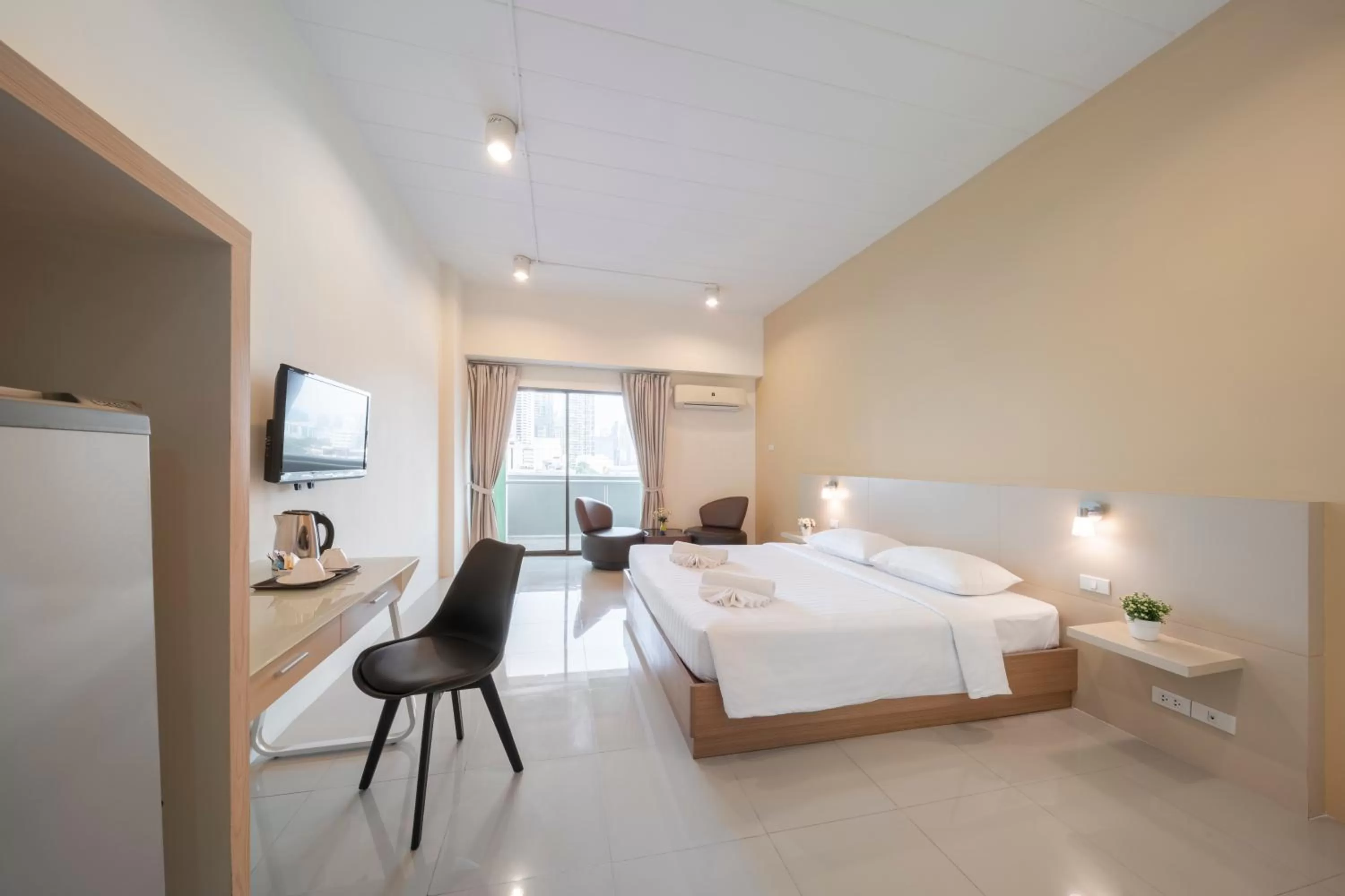 Standard Double or Twin Room in At 115 Hotel By Rompo