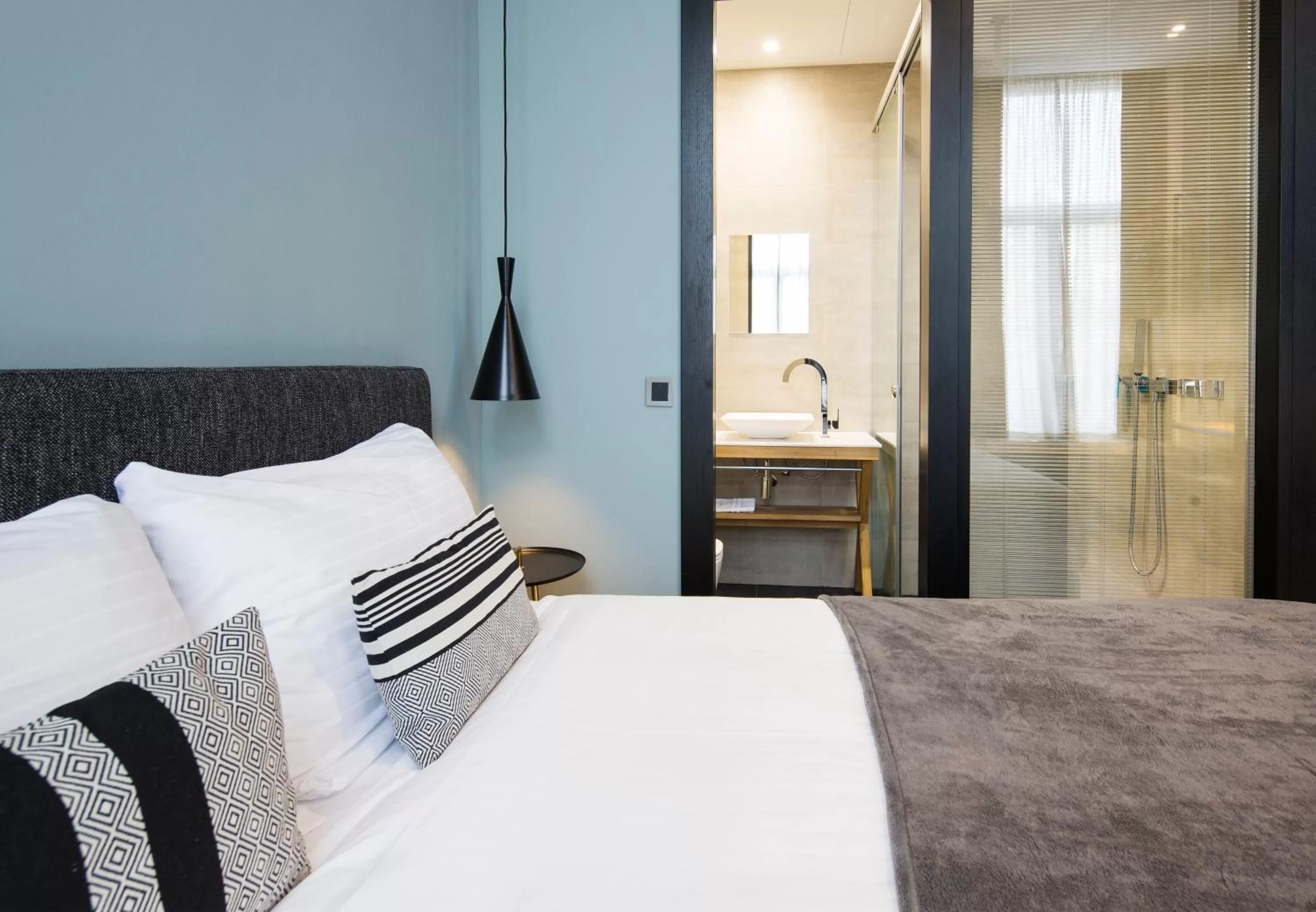 Double Room in Quentin Zoo hotel