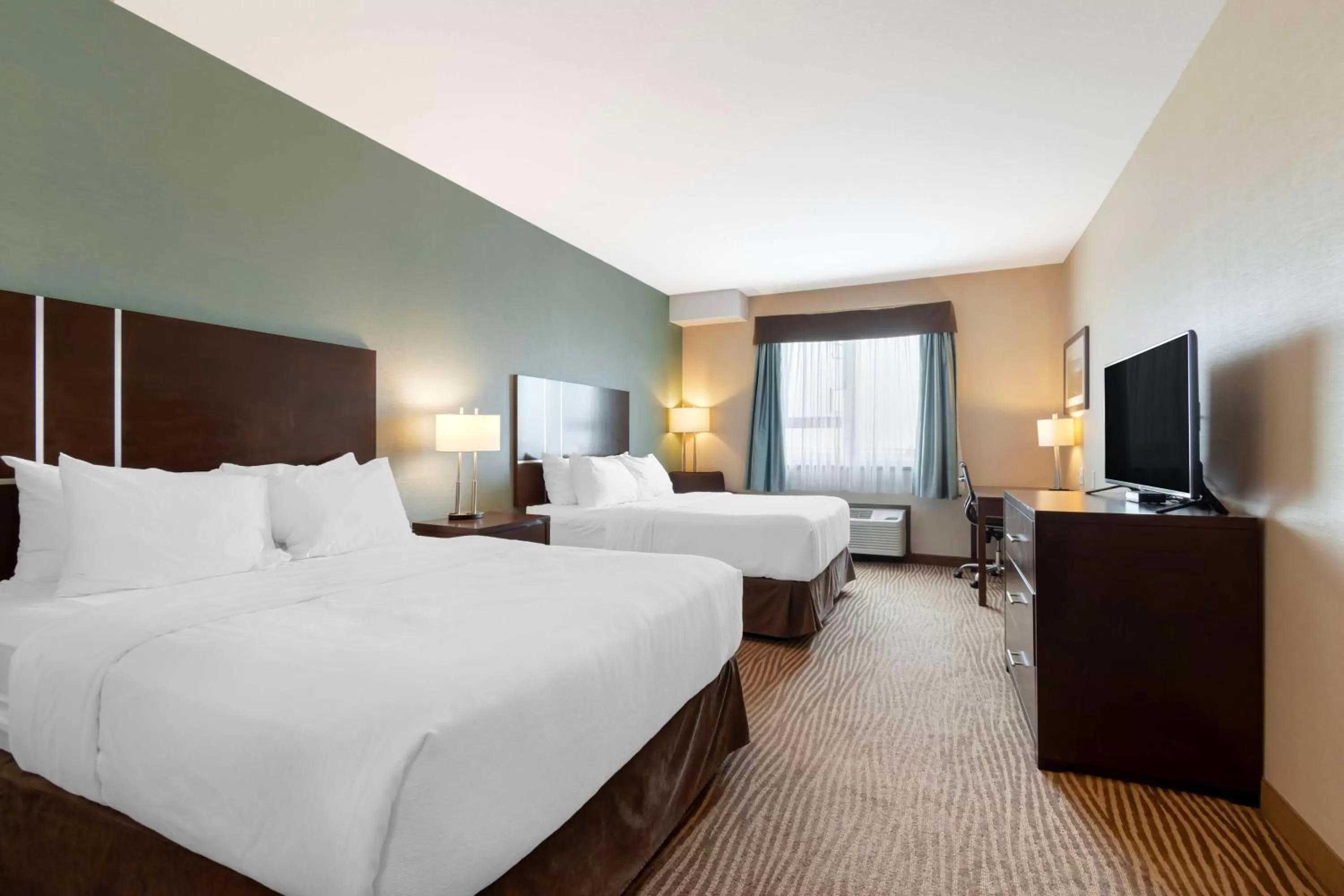 Queen Room with Two Queen Beds and Kitchenette in Best Western Plus Moosomin Hotel