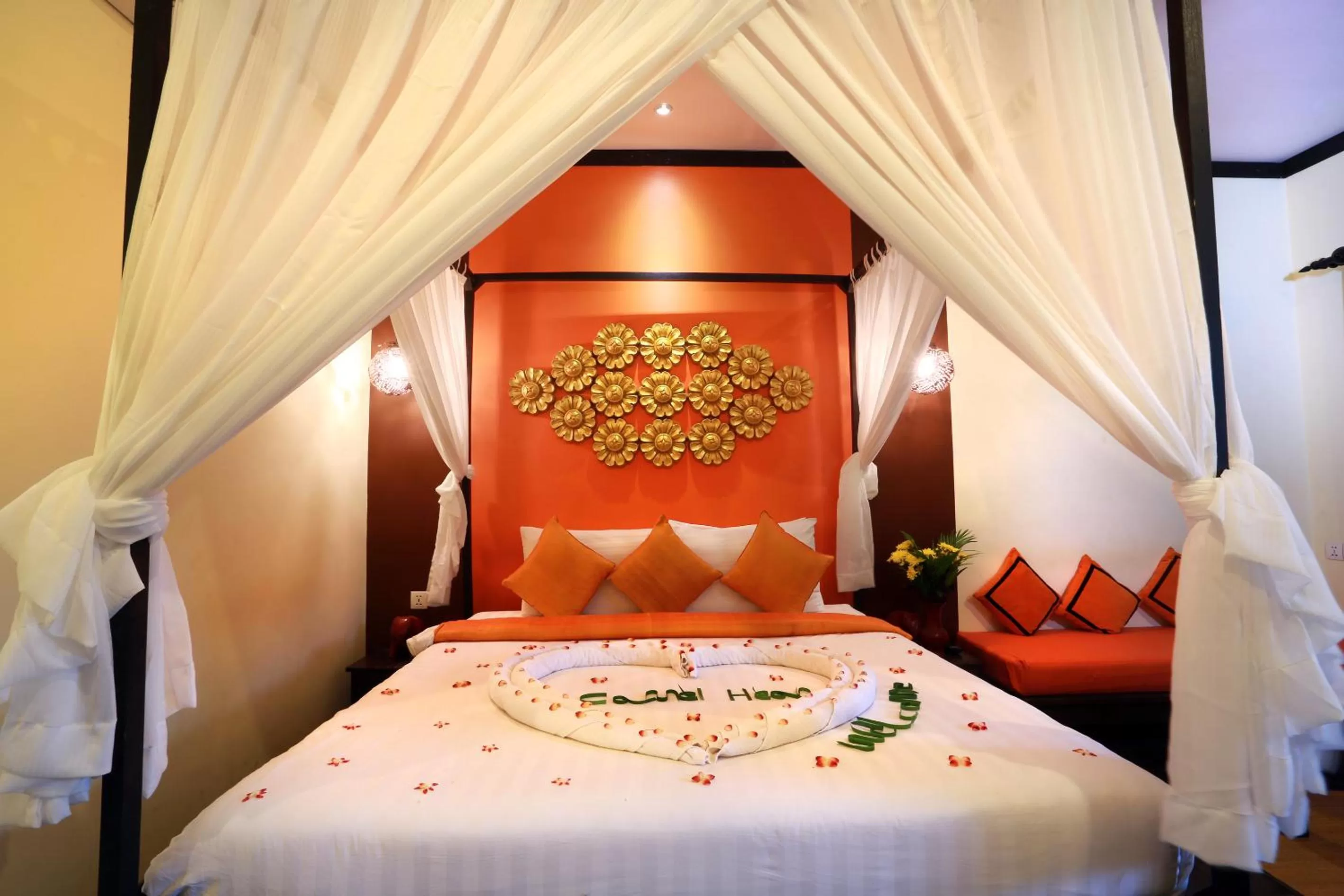 Junior Suite With Balcony and Pool View - Free Pickup in Residence Indochine D'angkor