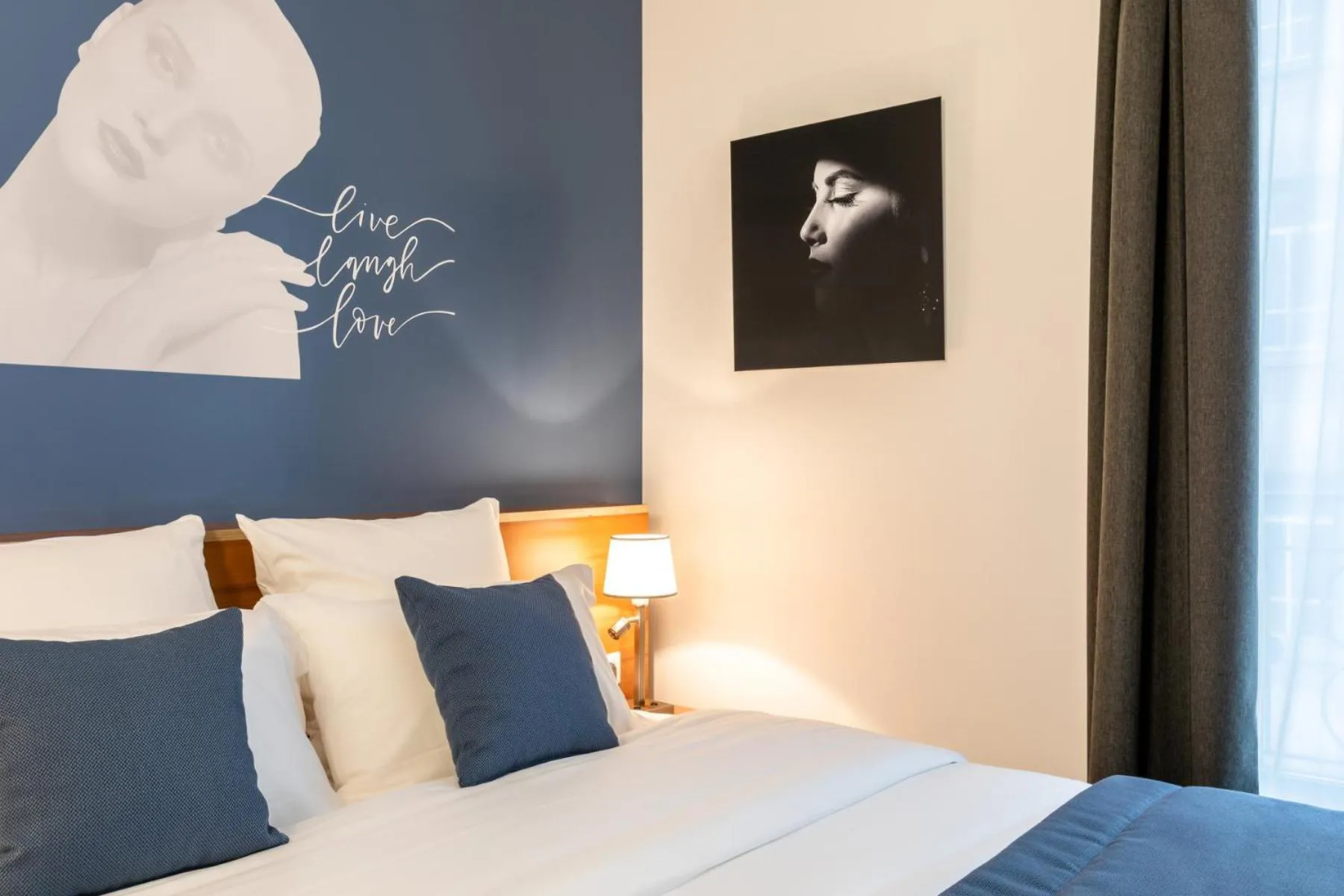 Superior Double or Twin Room in Hôtel Villa Eiffel Mademoiselle