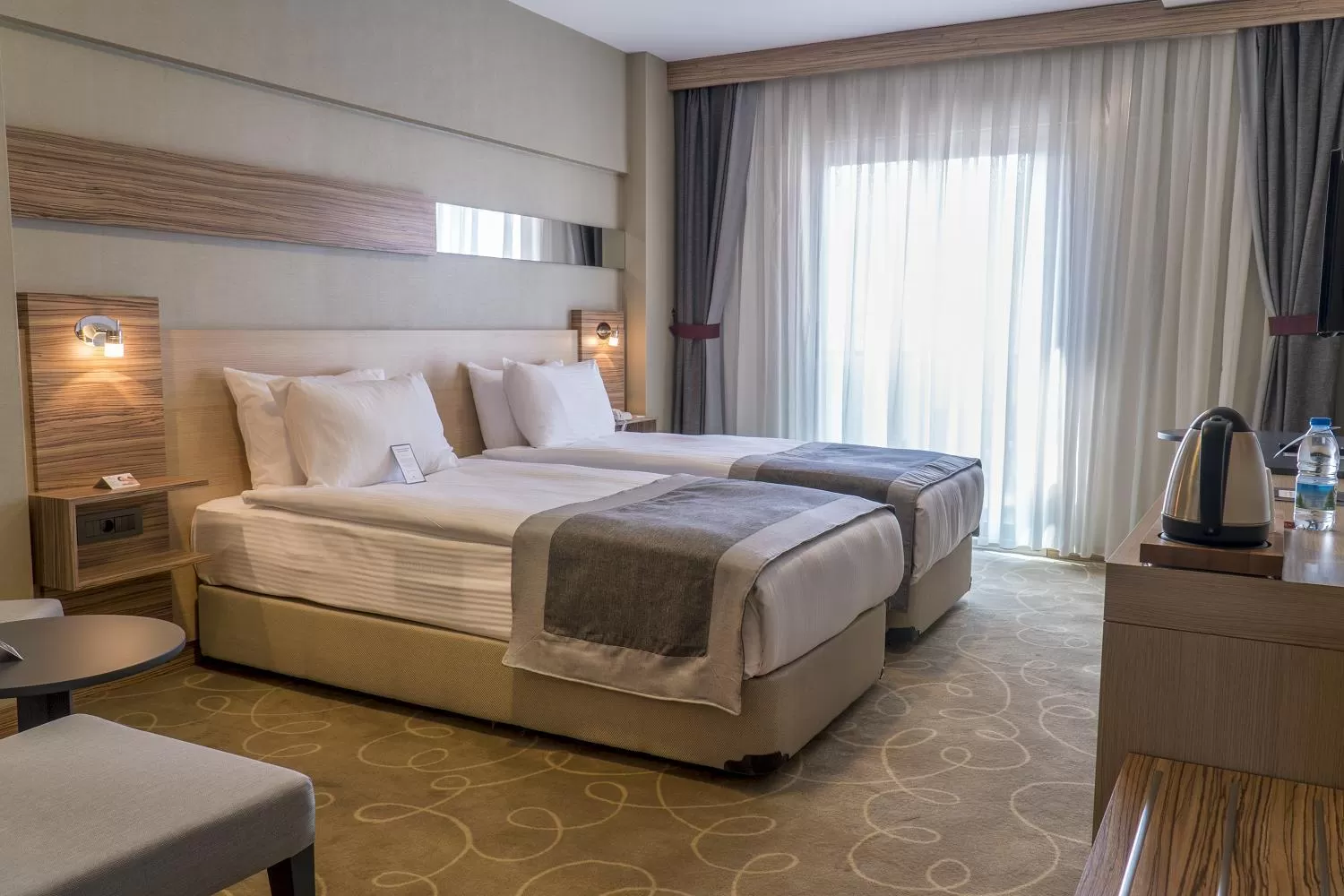 Bed in Greymark Hotel