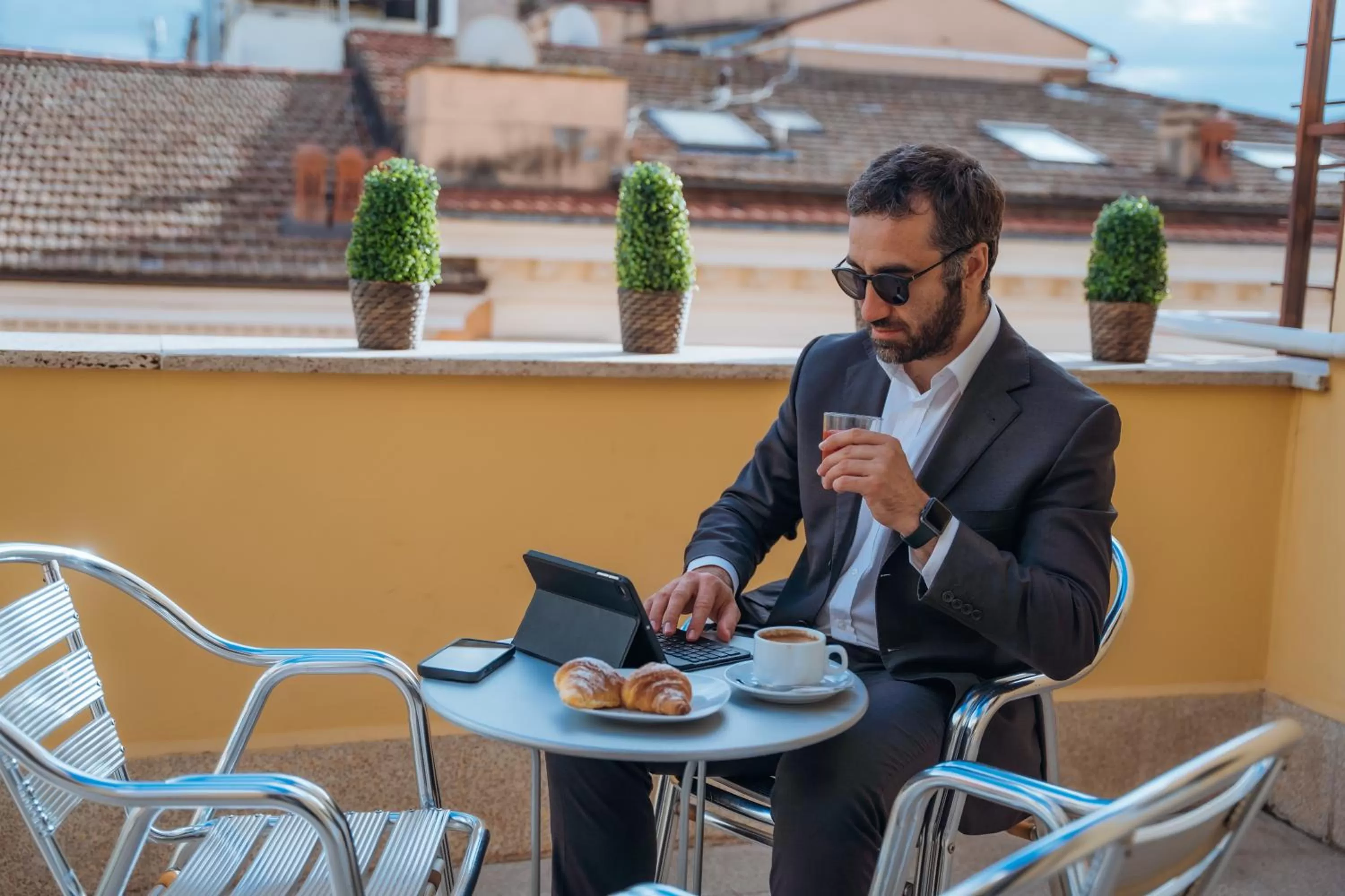 Triple Room with Terrace in Hotel Windrose