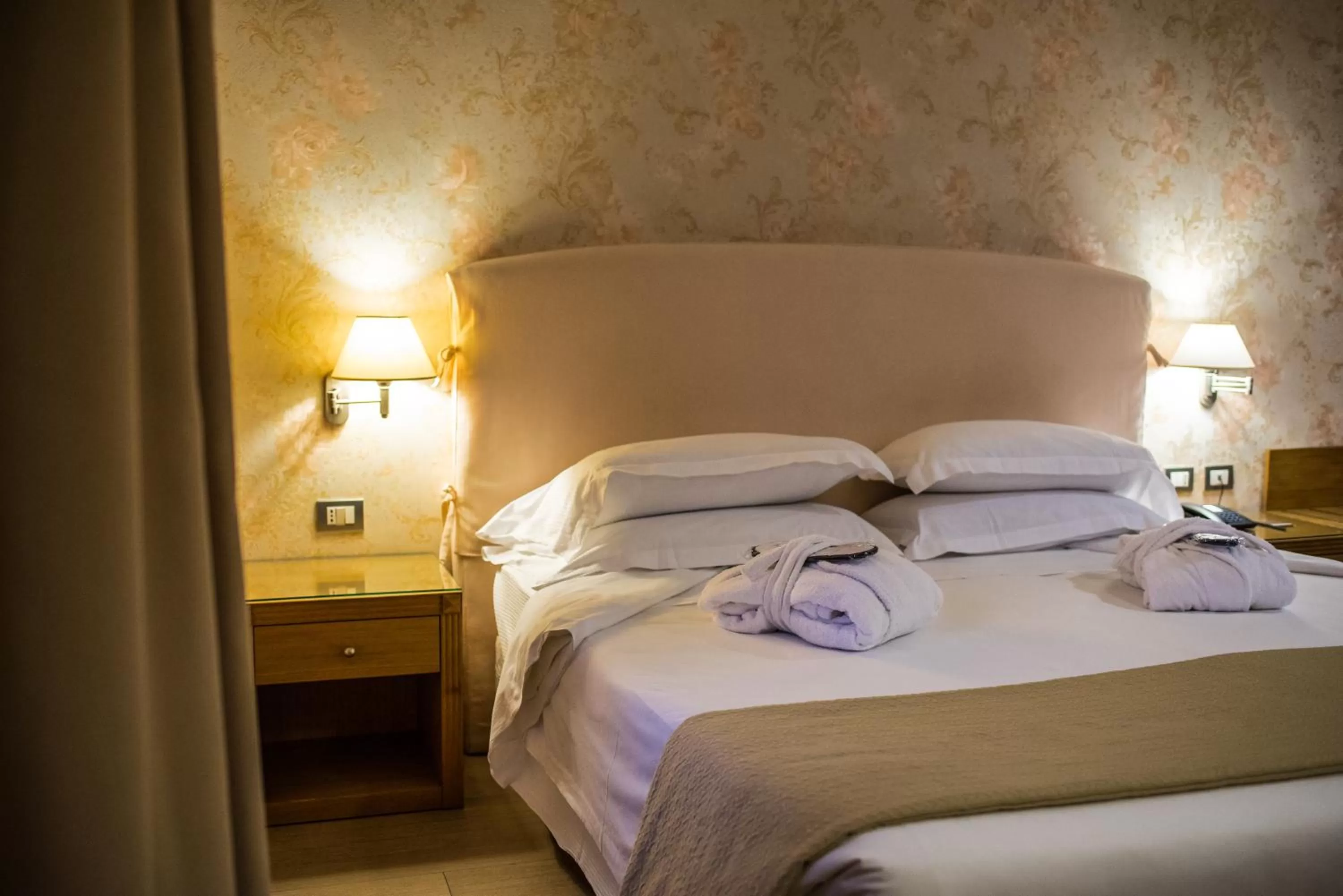 Family Room with Balcony in Hotel Touring