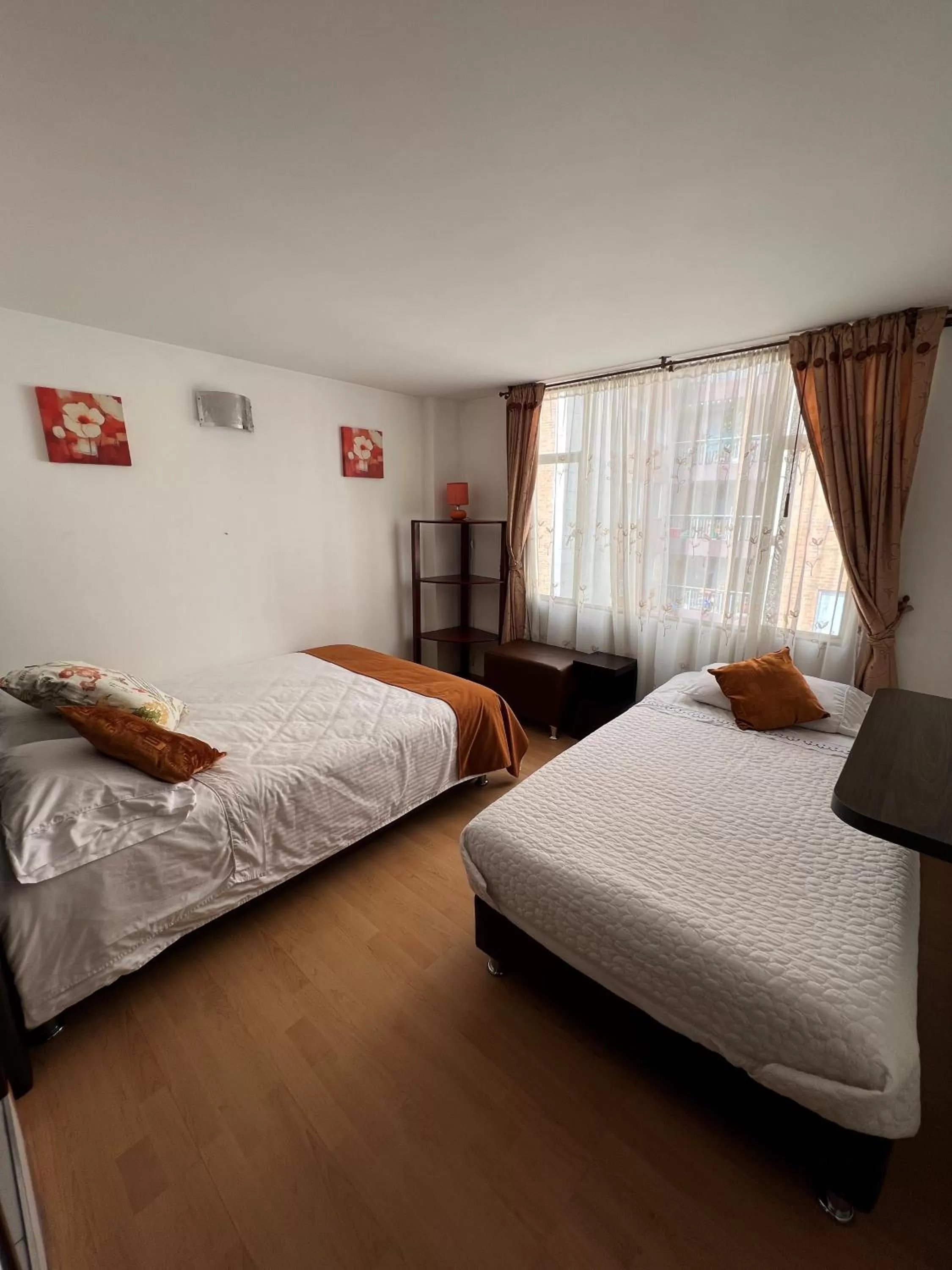 Twin Room in Oporto 83