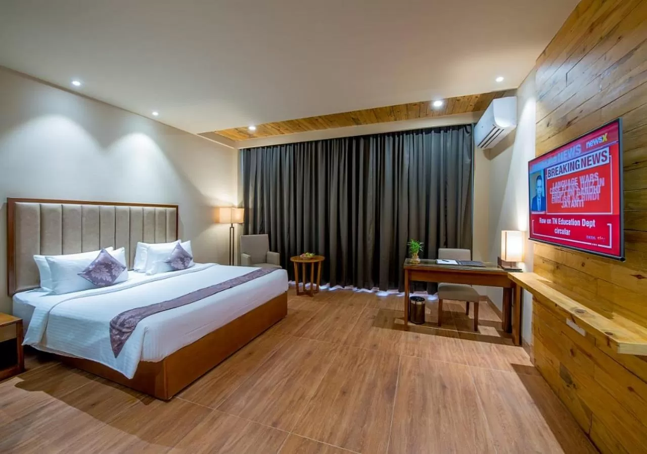 Superior Double Room in Hotel Cachar Club
