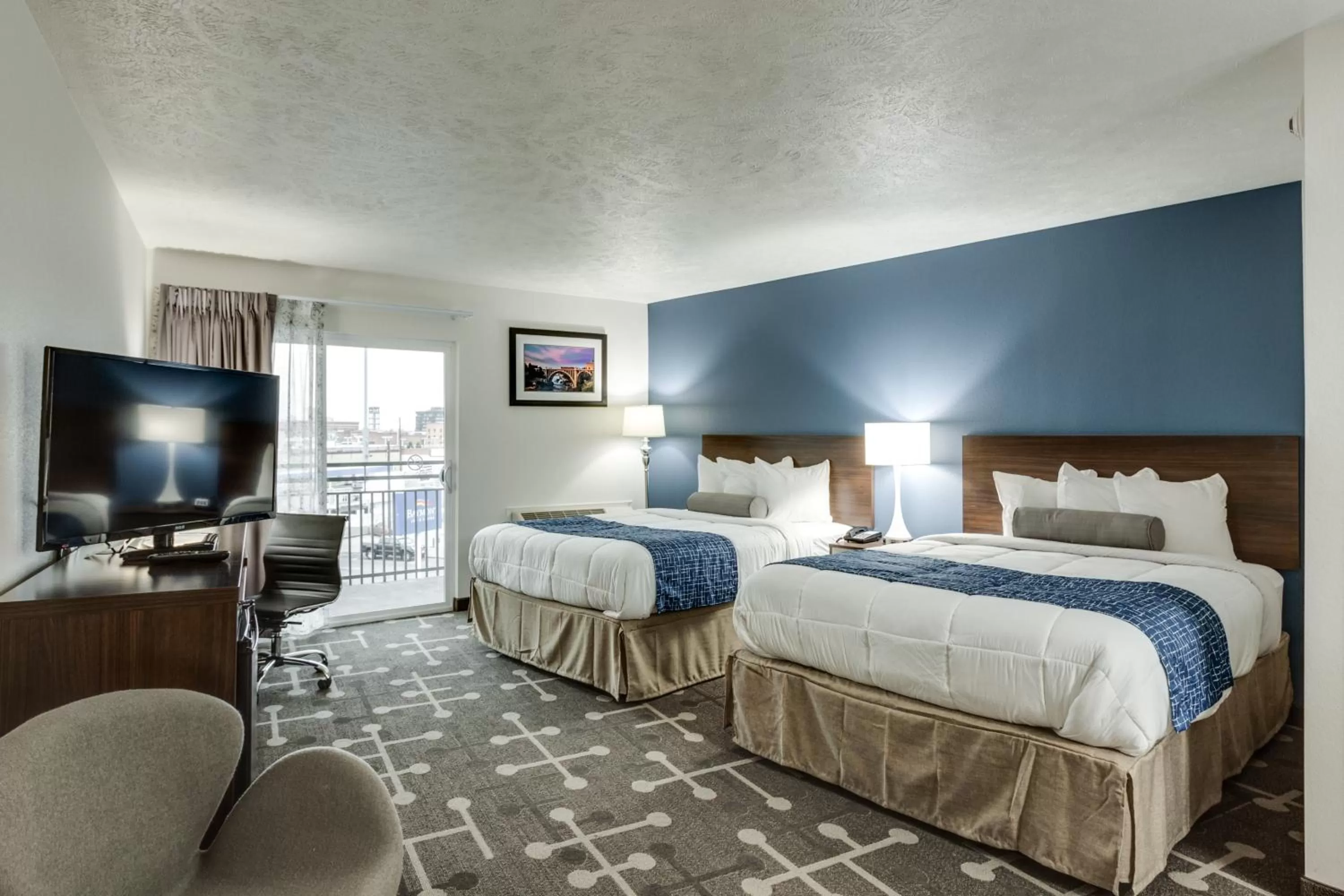 Queen Room with Two Queen Beds - Non-Smoking in Baymont by Wyndham Spokane