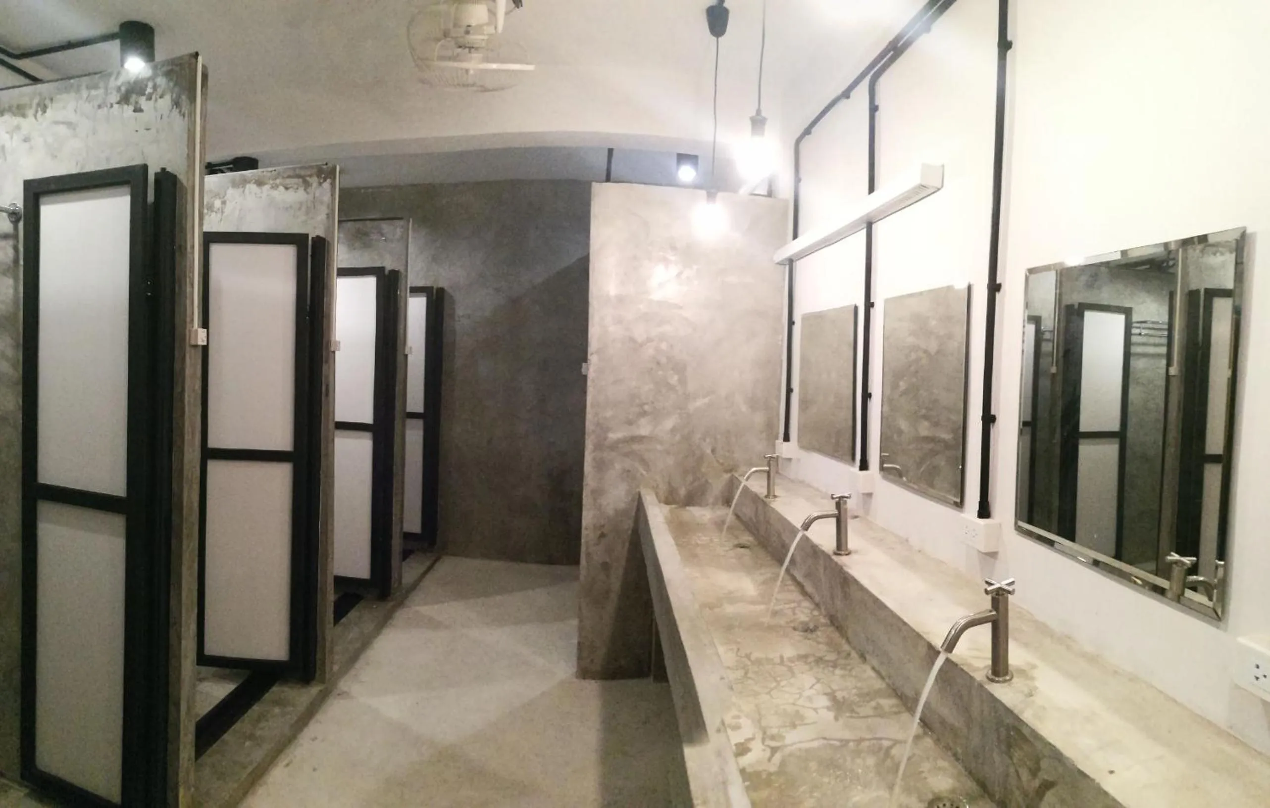 Standard Double Room in Backpack Station