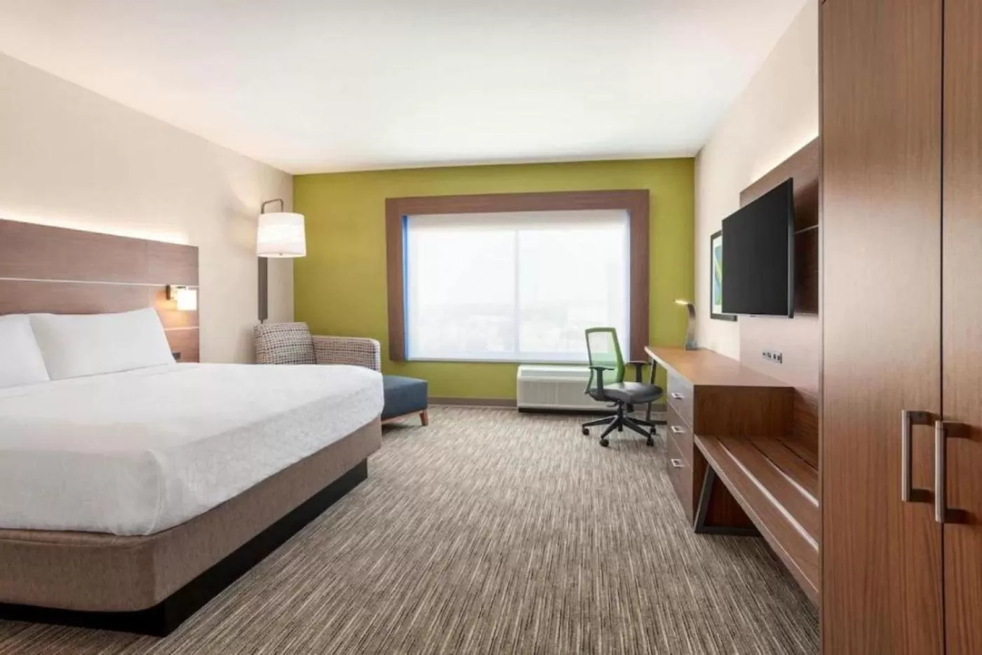 King Room - Hearing Accessible in Holiday Inn Express & Suites Austin North - Pflugerville by IHG