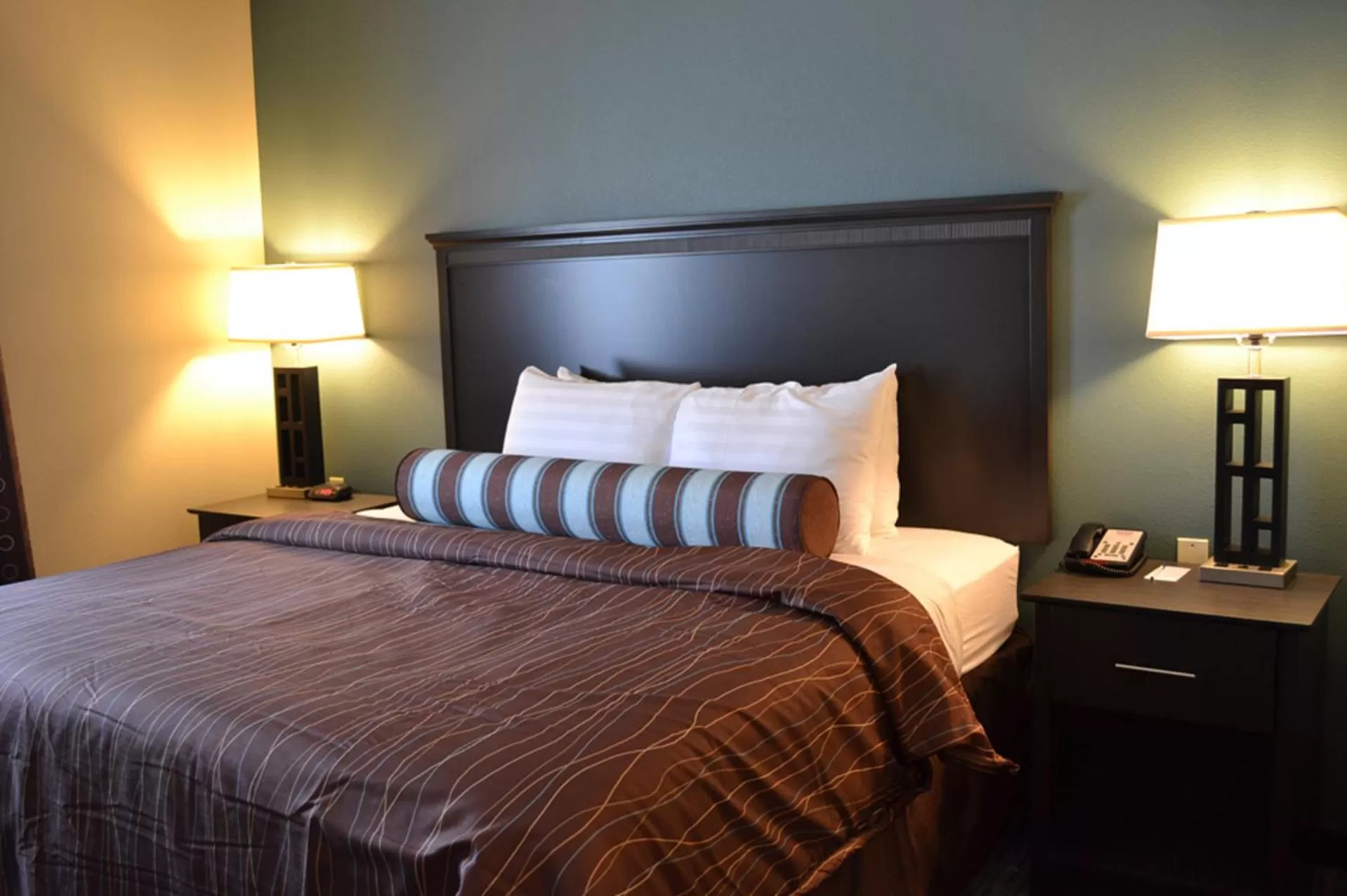 King Suite in Red River Inn and Suites