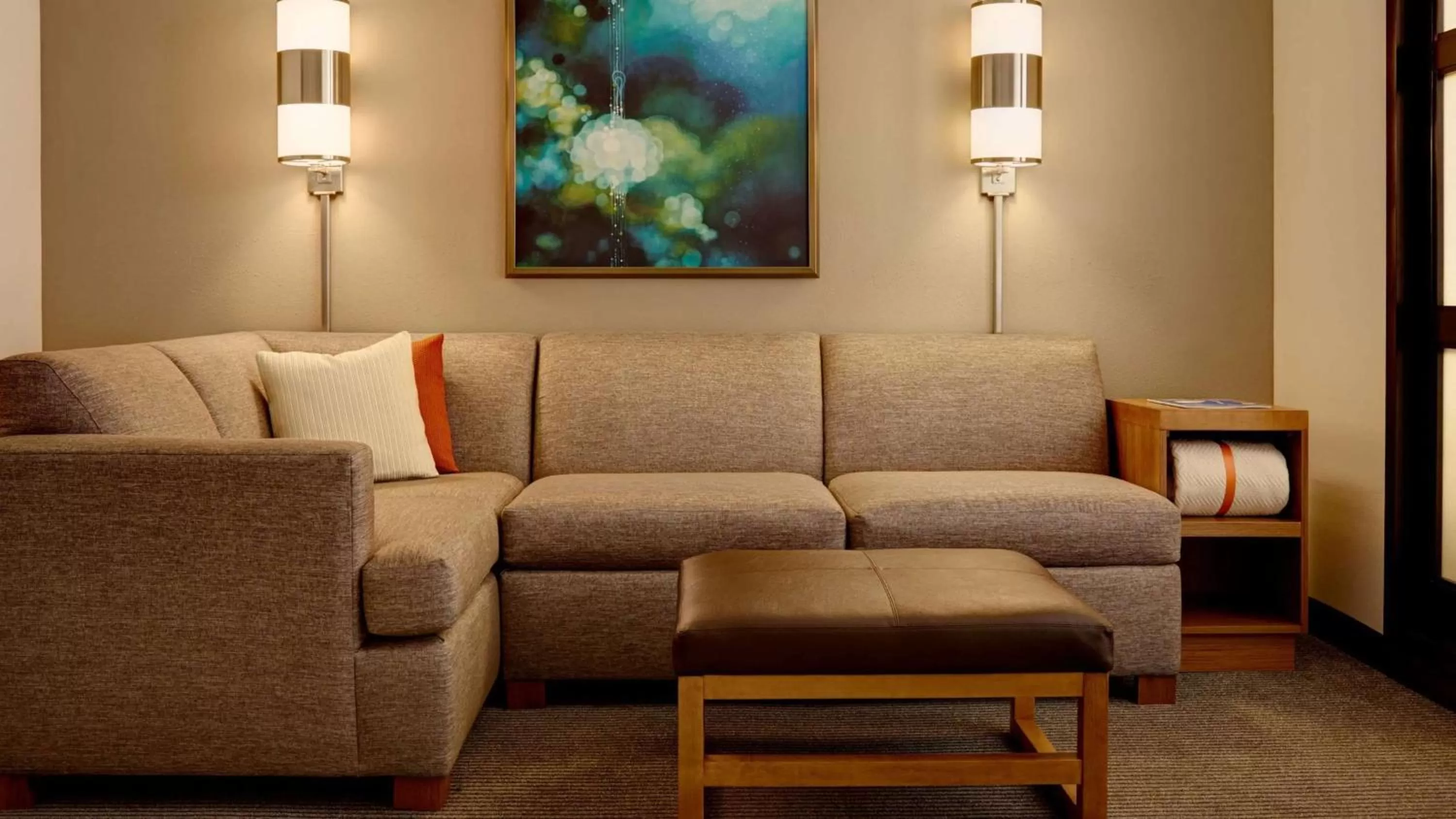 Guestroom Two Doubles with Sofa bed - single occupancy in Sonesta Select Atlanta Duluth