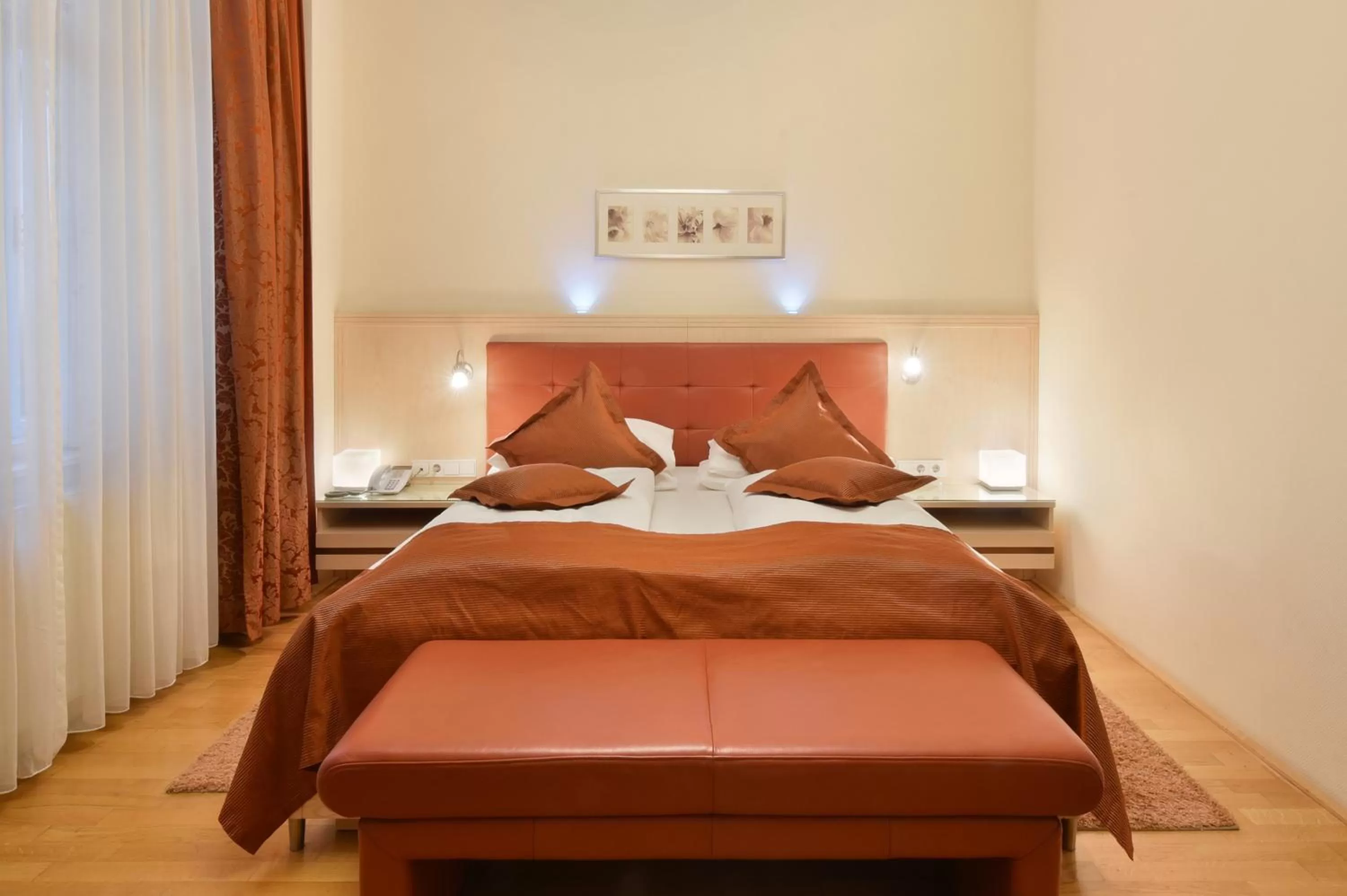 Superior Double Room in Hotel Pension Baronesse