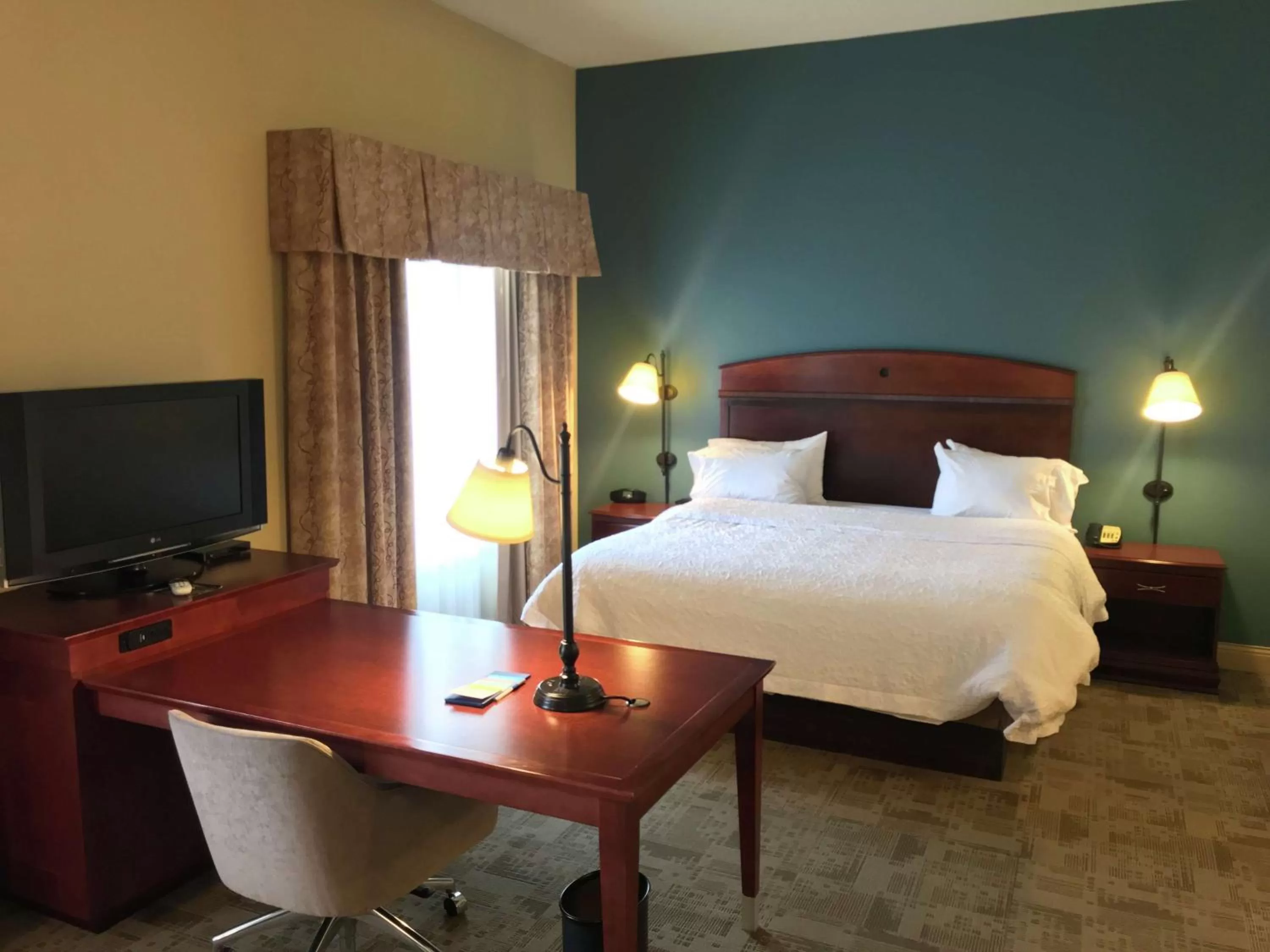 King Studio Suite with Sofa Bed - Non-Smoking in Hampton Inn & Suites Bloomington-Normal