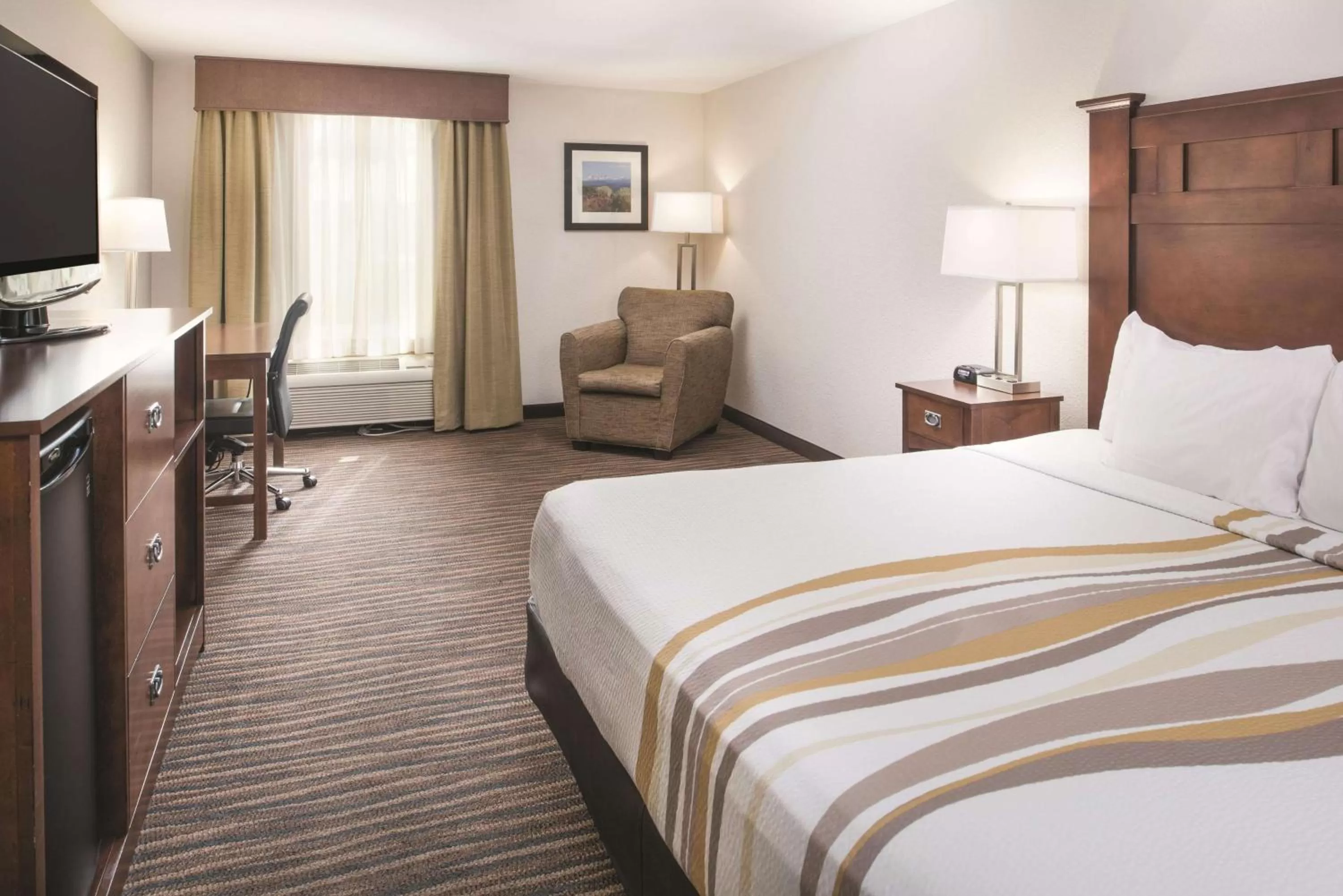 King Room in La Quinta Inn by Wyndham Bend
