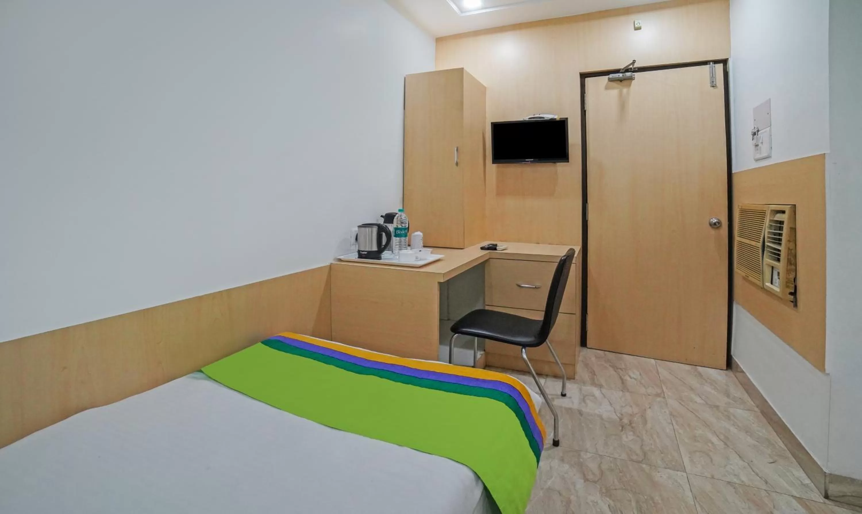 Economy Single Room - single occupancy in Treebo Trend South Park Bistupur