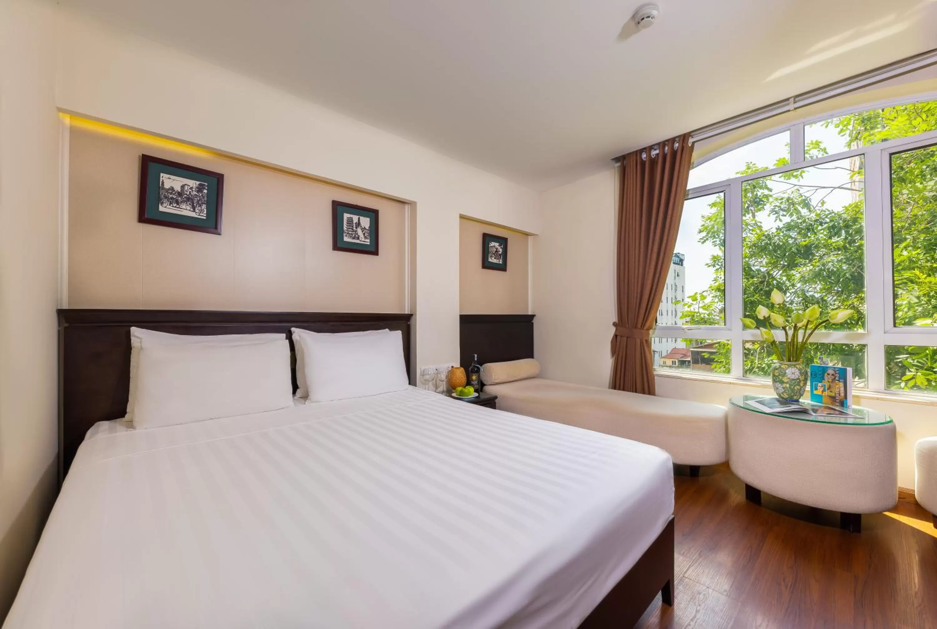 Deluxe Queen Room - single occupancy in Centre Point Hanoi Hotel