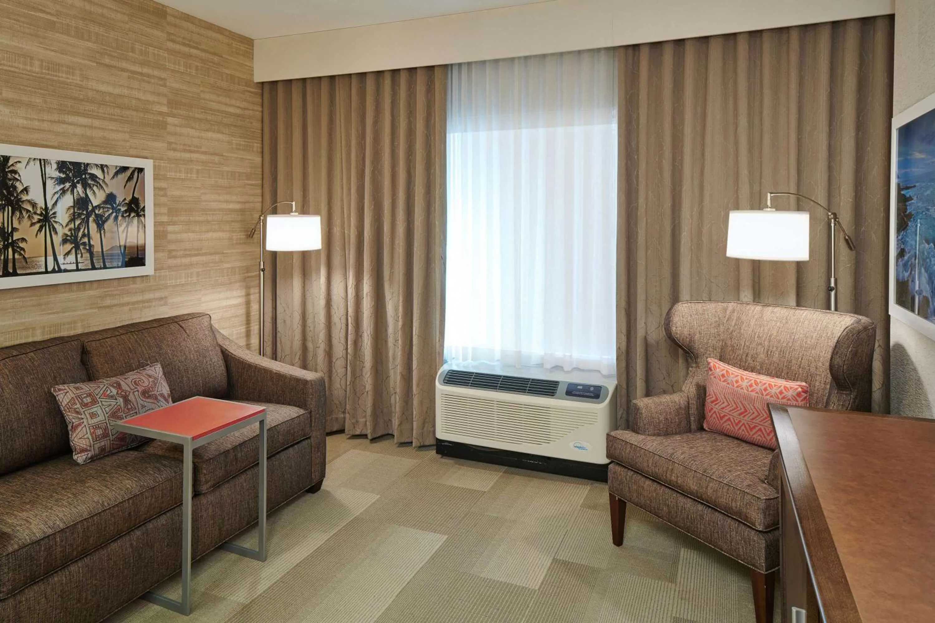 King Studio Suite - Non Smoking in Hampton Inn & Suites Oahu Kapolei - FREE Parking - No Resort Fee