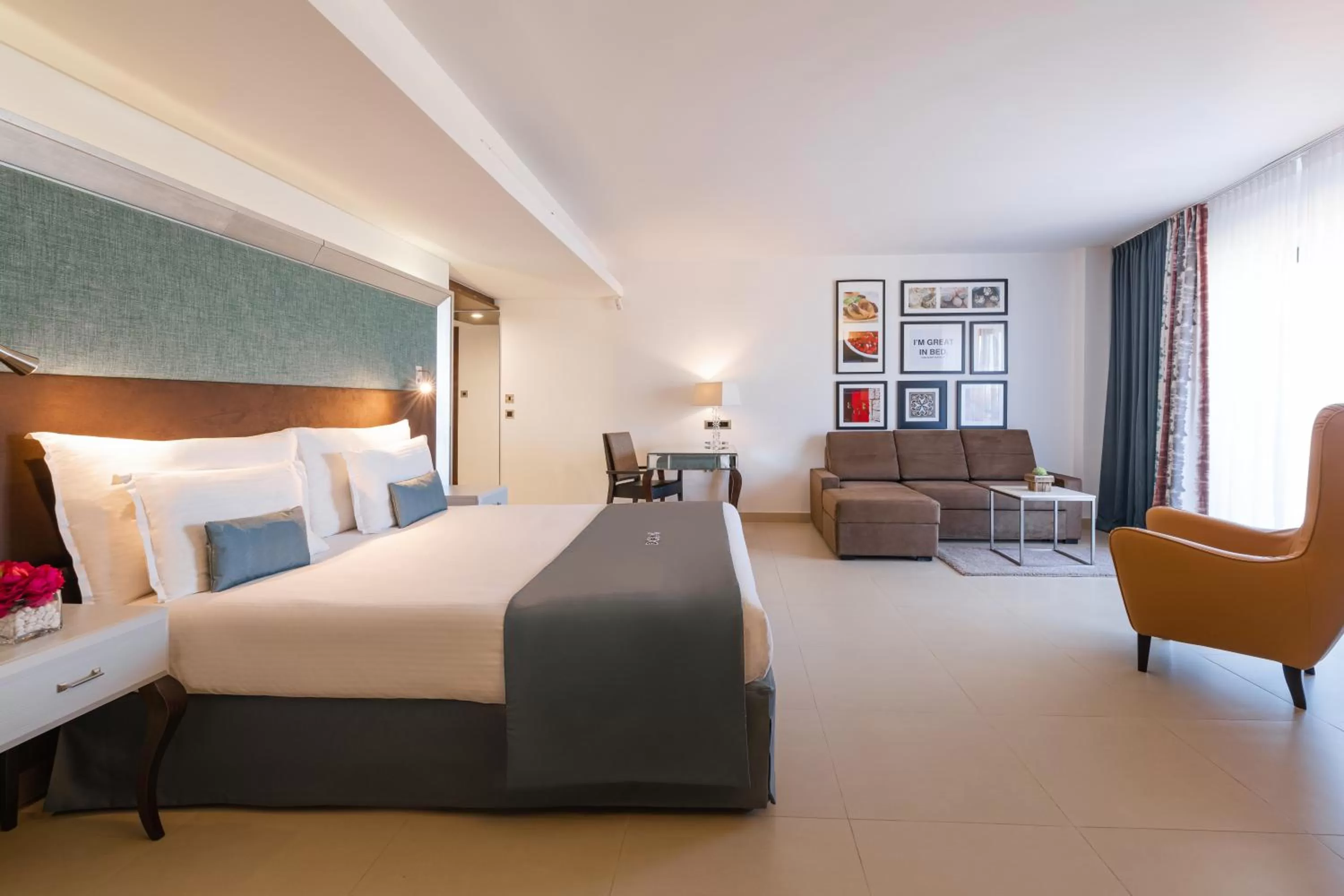 Junior Suite with Balcony in AX The Palace