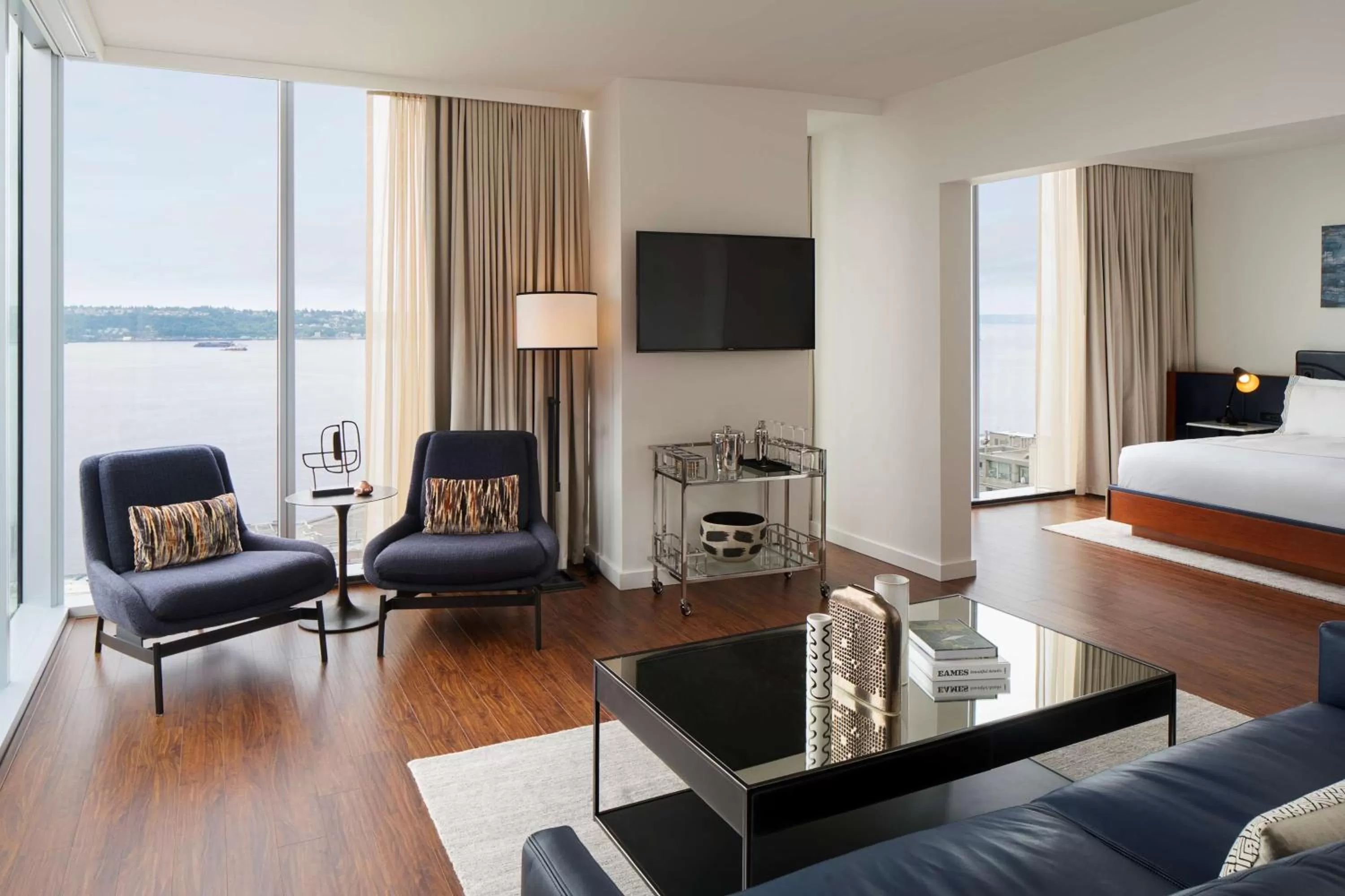 Studio Suite with Water View and Accessible Shower - Disability Access in Thompson Seattle, by Hyatt