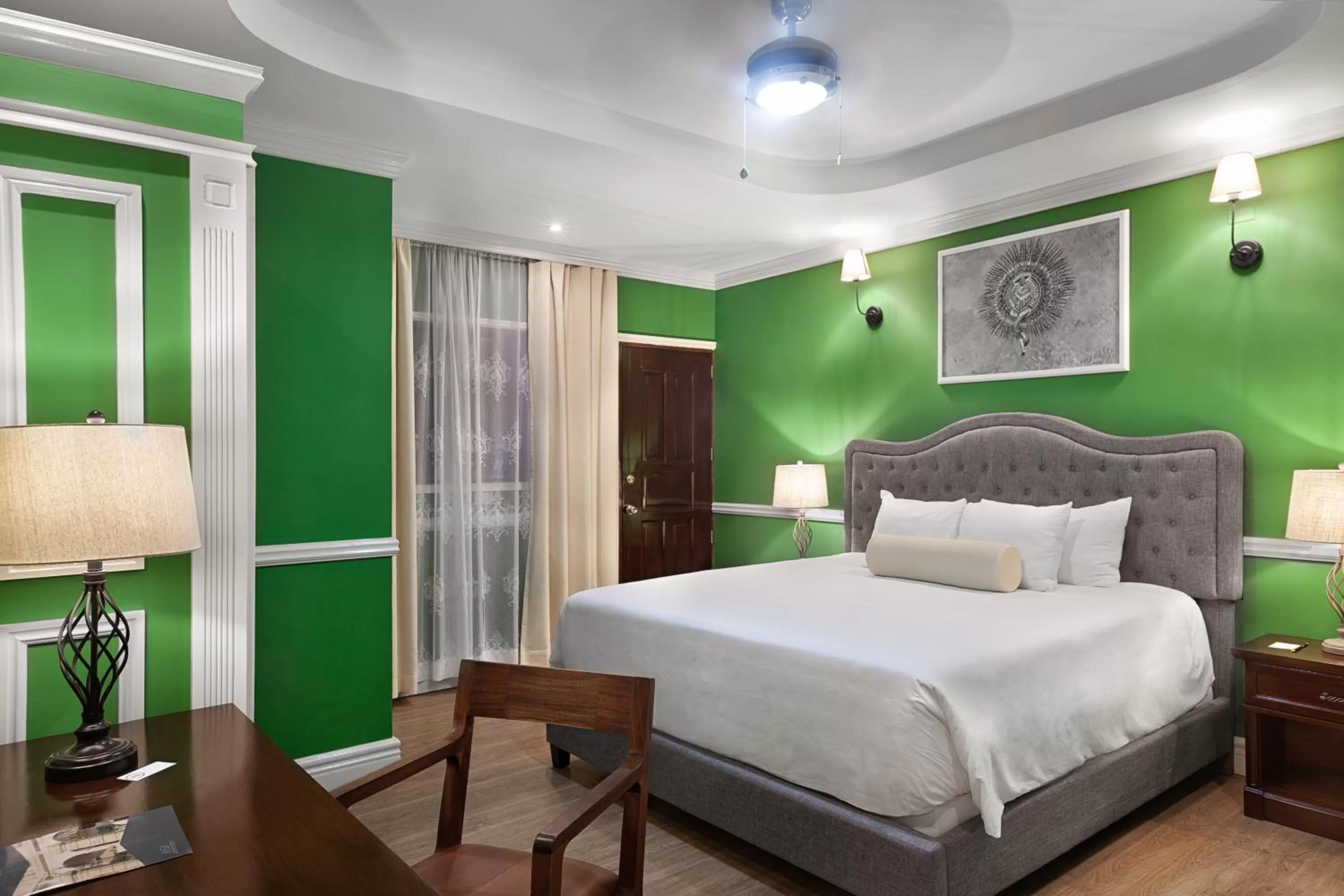 Double Room in Hotel la Perla Leon