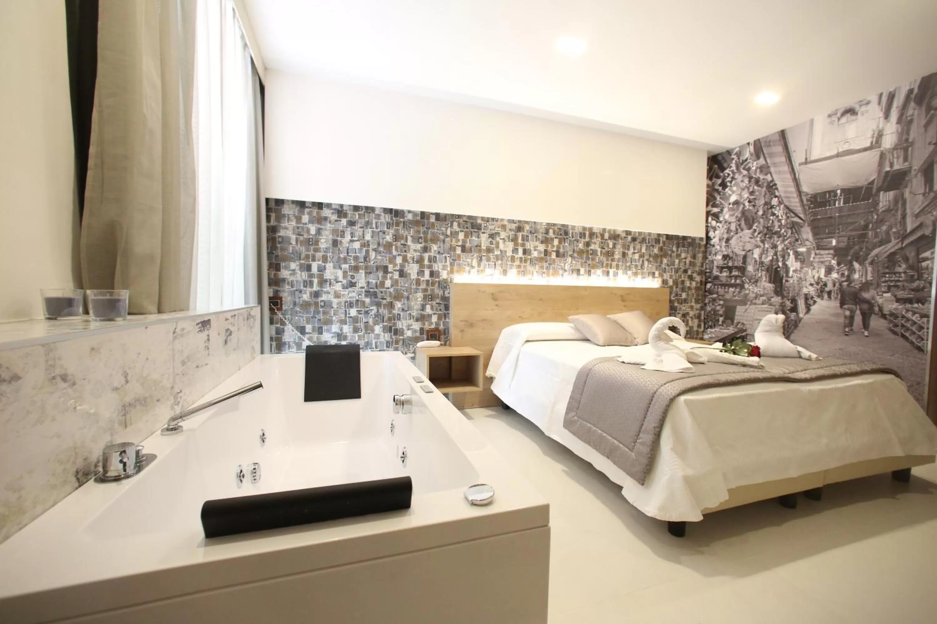 Deluxe Double Room with Spa Bath  in Relais Piazza Del Plebiscito B&B