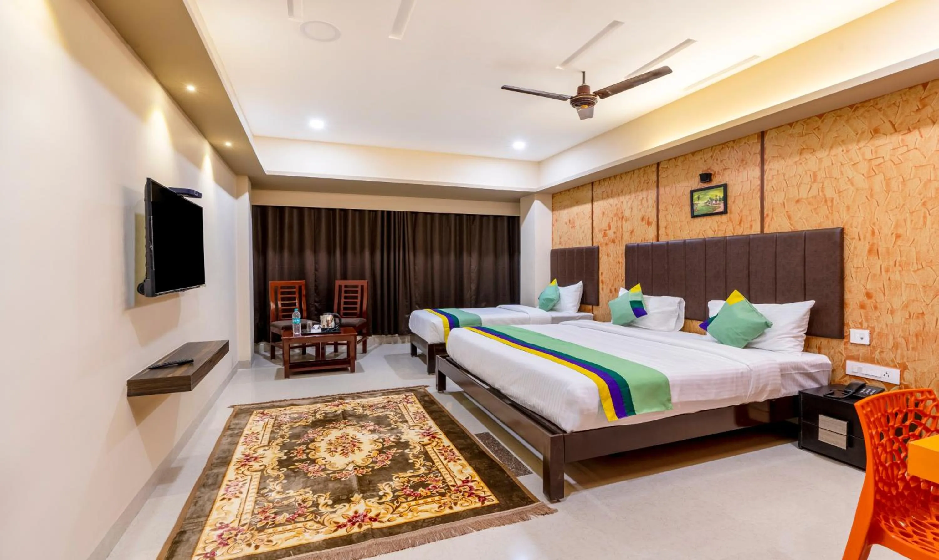 Deluxe Double Room - single occupancy in Treebo Trend D Grand