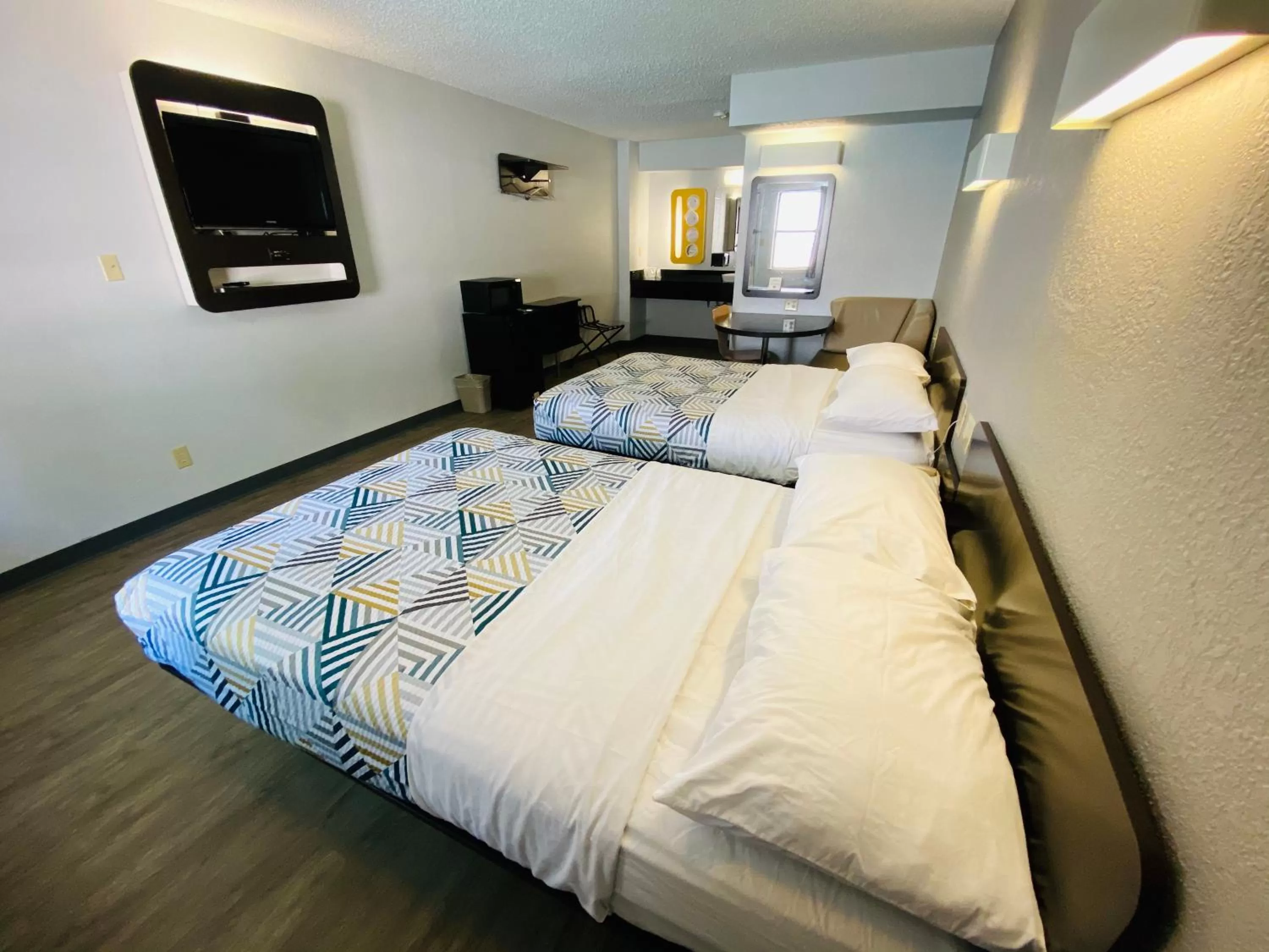 Quadruple Room - single occupancy - Non-Smoking in Motel 6 Boerne TX