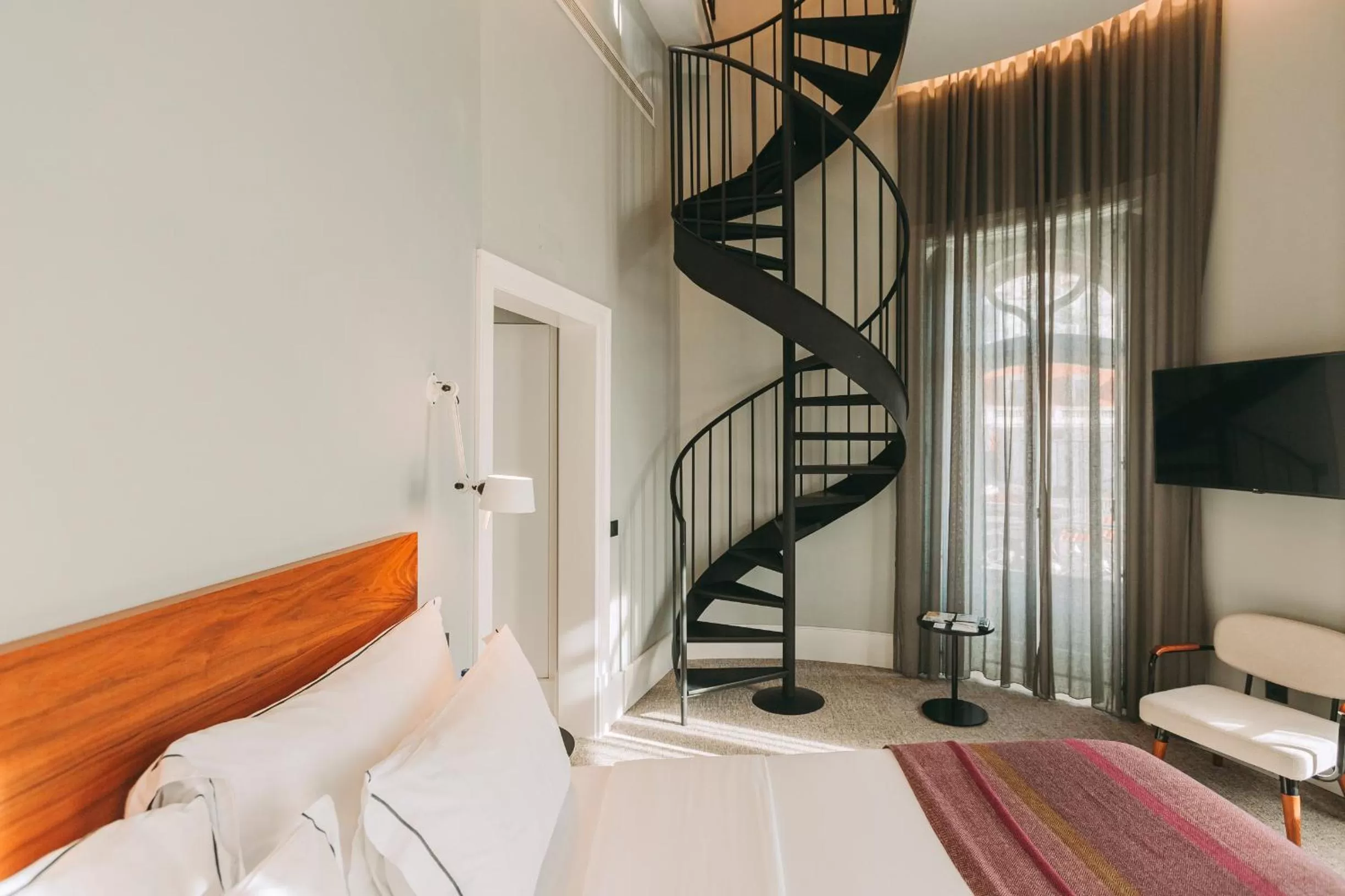 King Duplex Suite in 1908 Lisboa Hotel