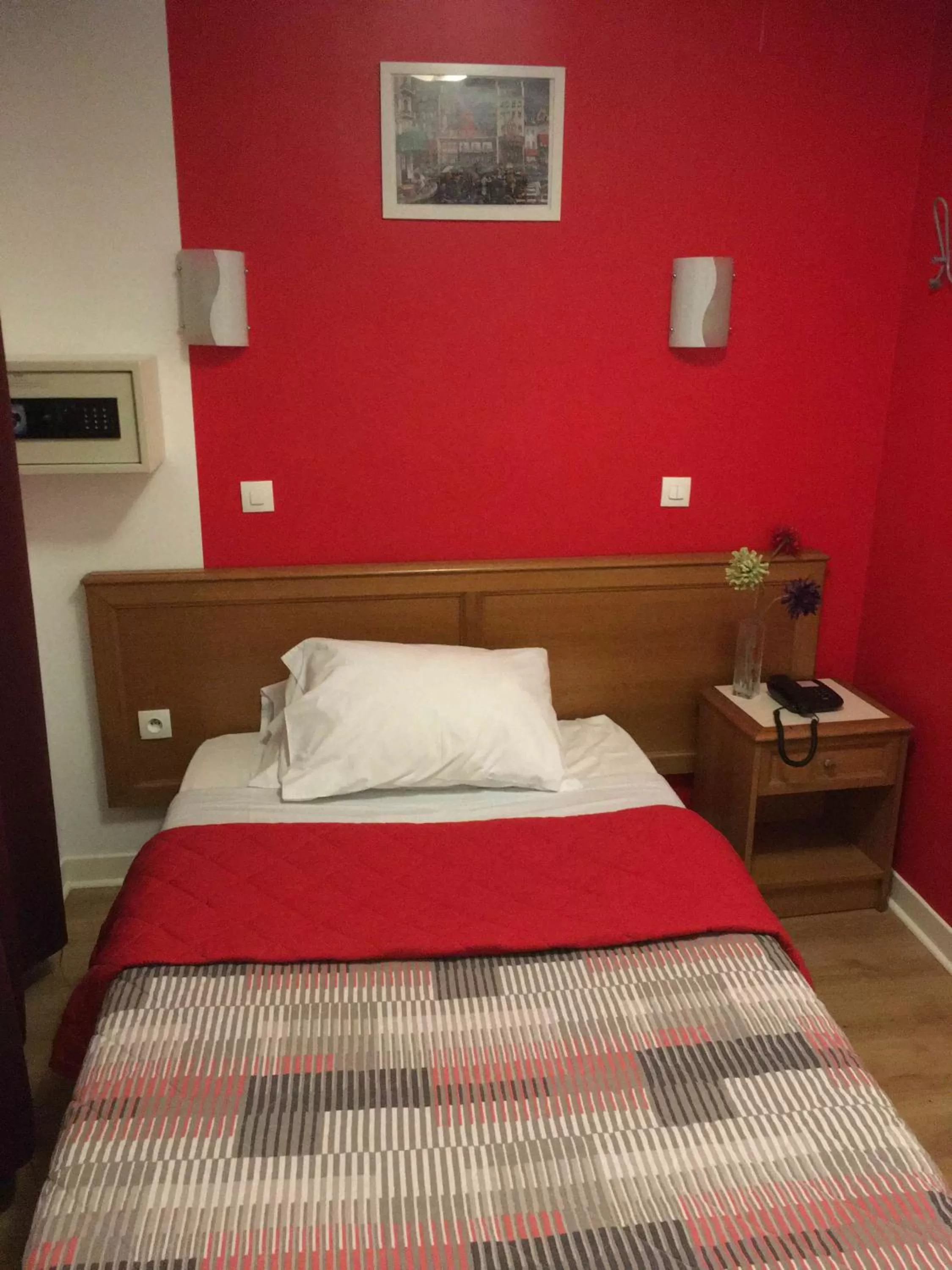 Single Room in Hotel Audran