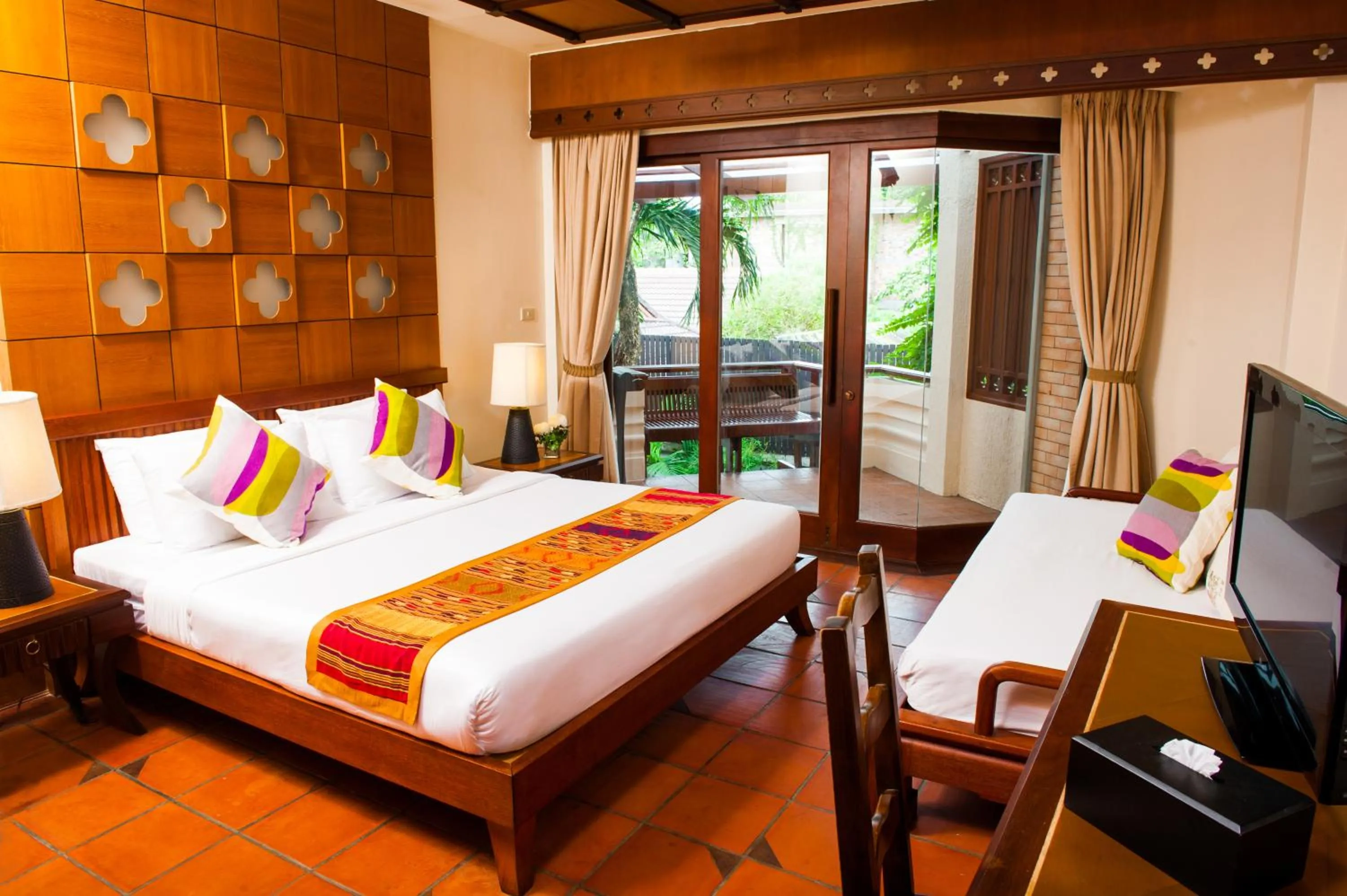  Deluxe Terrace room in Montien House - SHA Plus