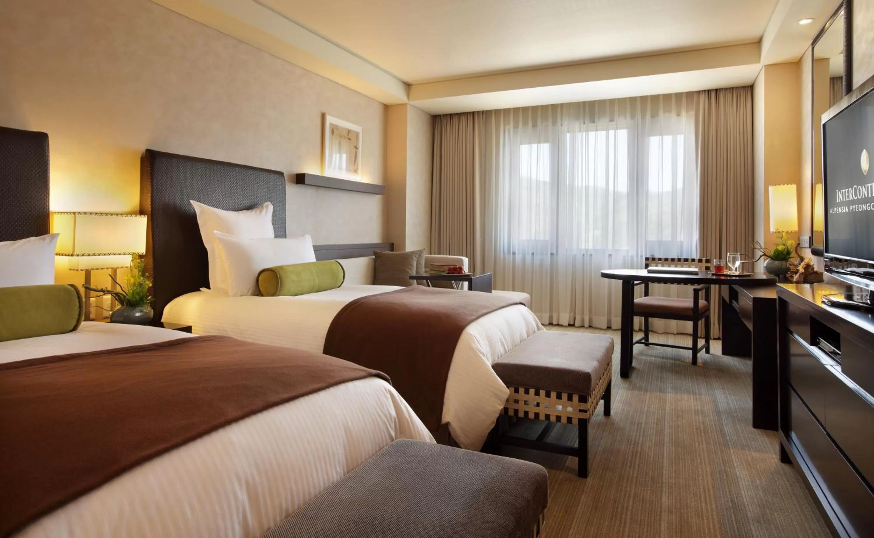 Classic Twin Room with Mountain View in Intercontinental Alpensia Pyeongchang Resort by IHG