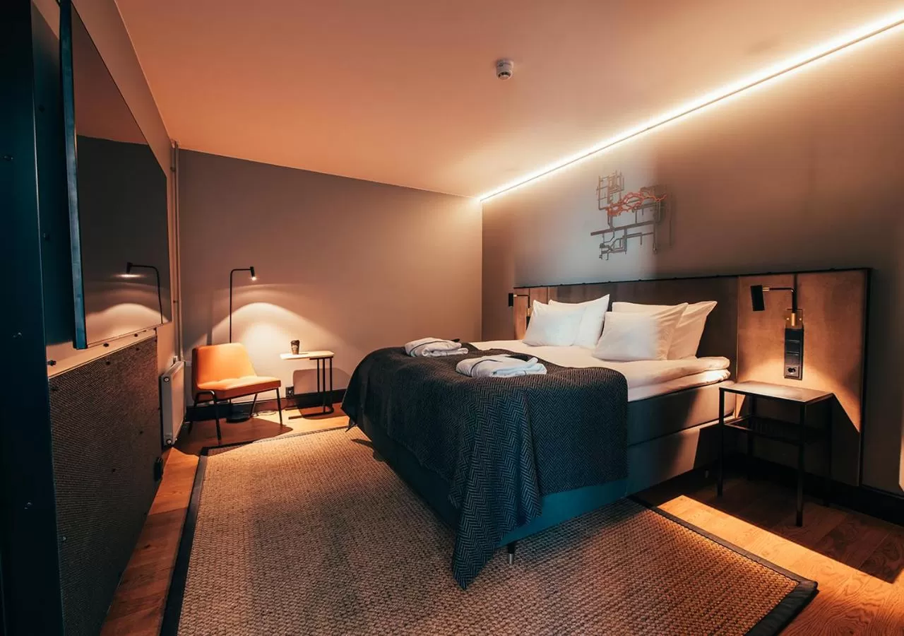 Bricklayer Executive King in Clarion Hotel Mestari