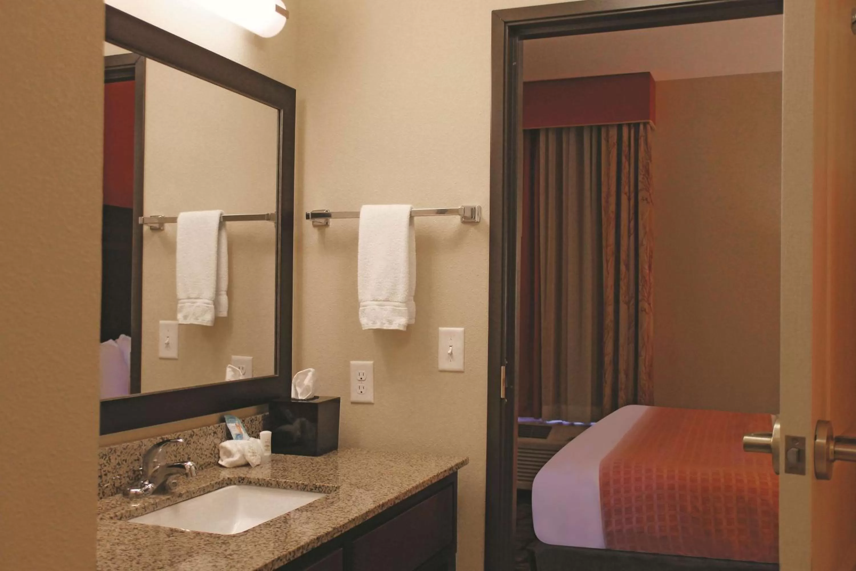 King Room with Sofa Bed in La Quinta by Wyndham Pecos