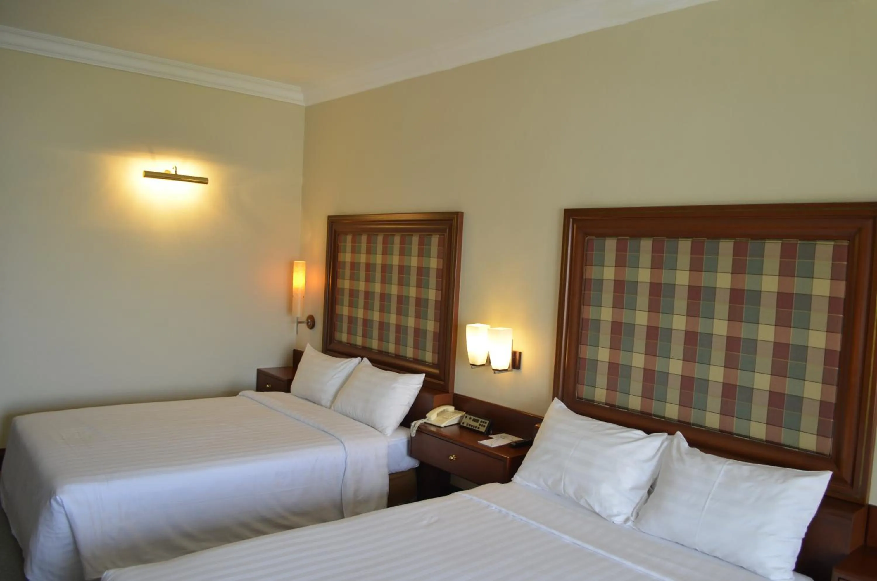 Mekong Twin Room River View in Hotel Cambodiana