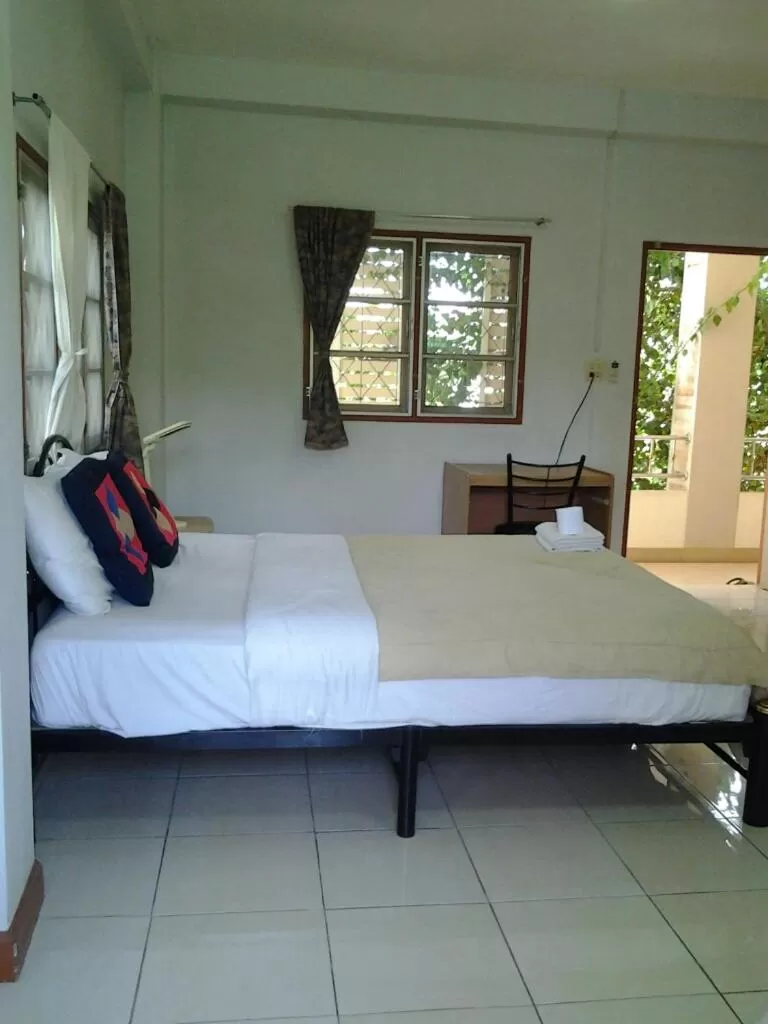 Standard Double Room in Pikul Apartment Hotel