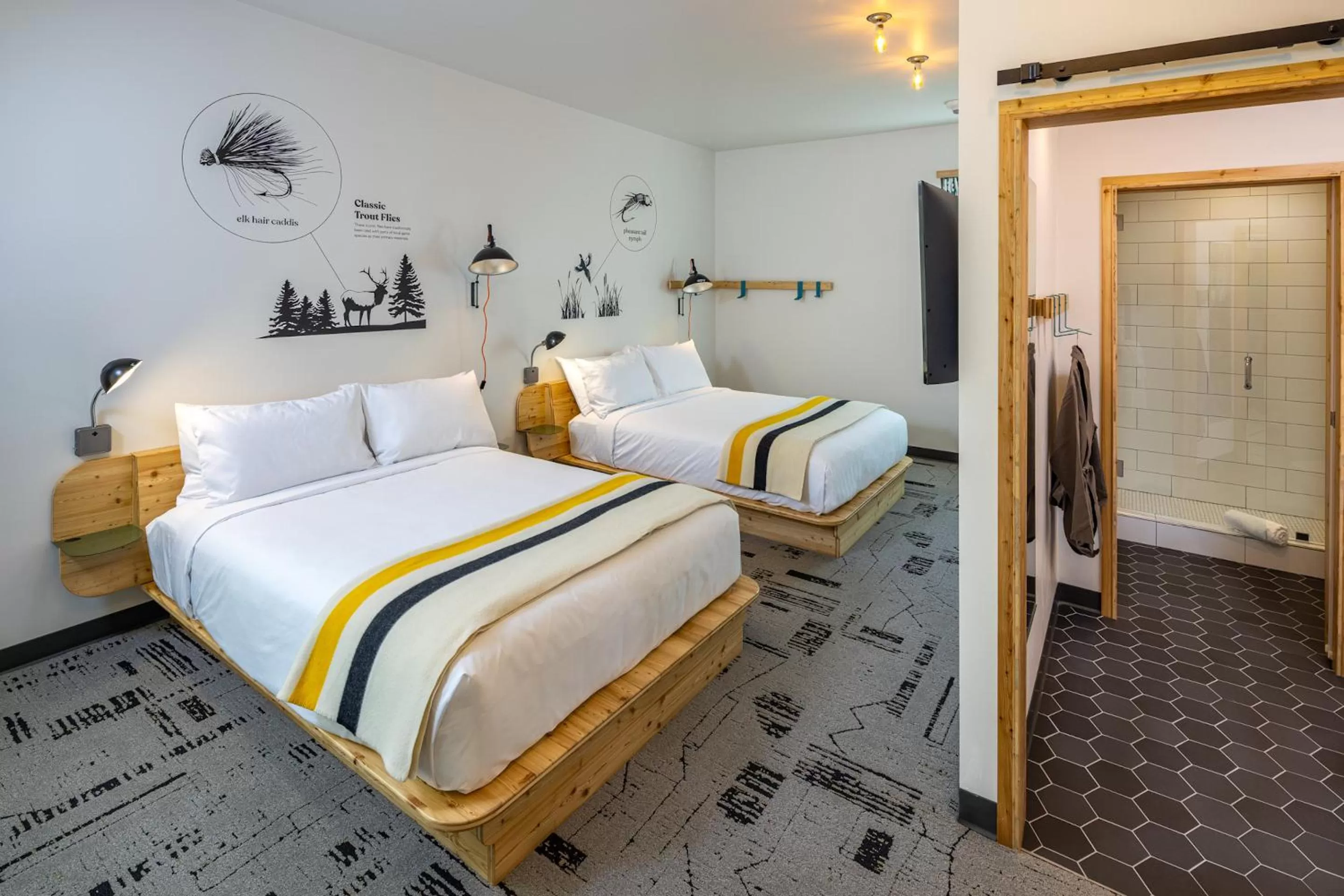 Main Street Double Queen in The Wren