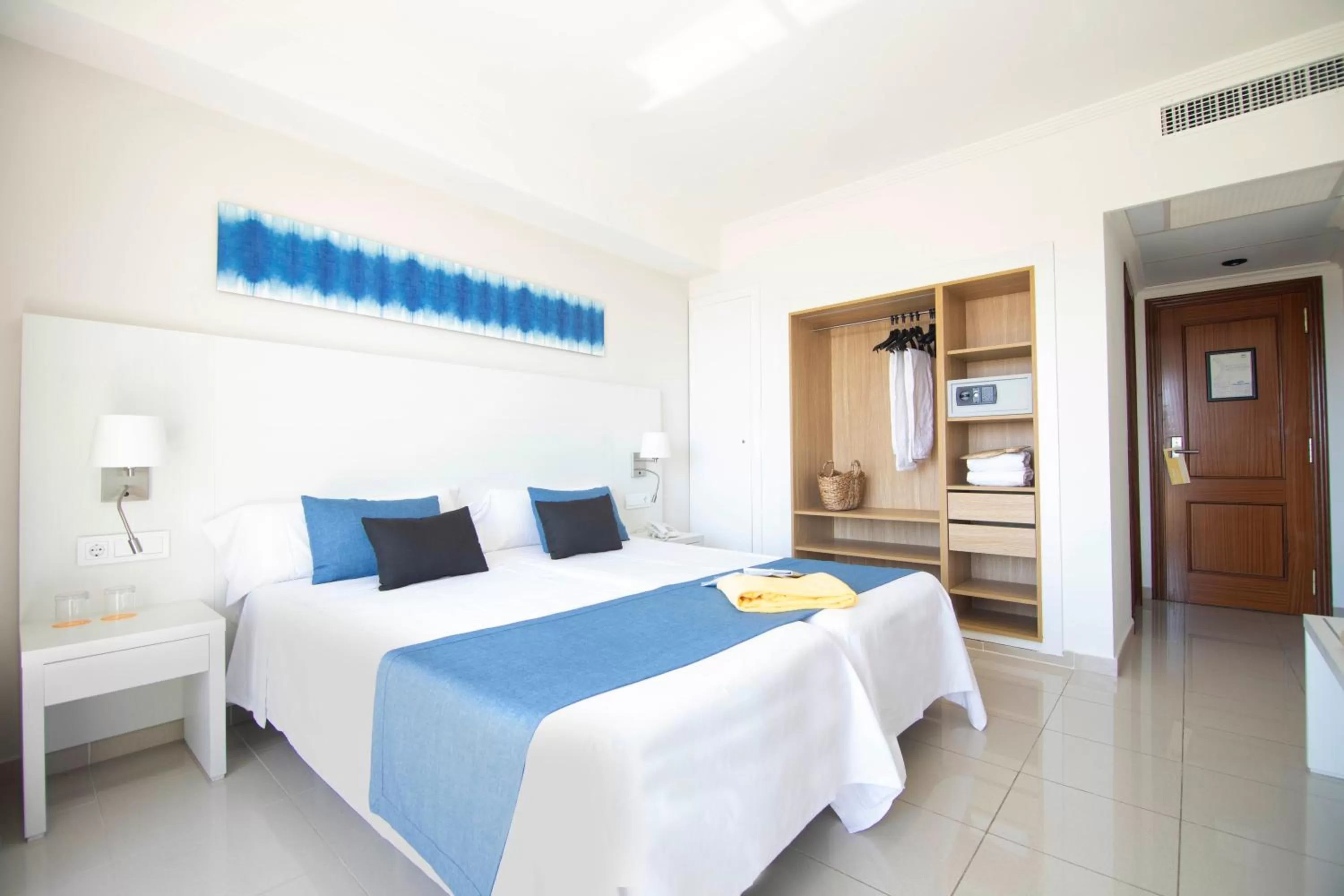 Double Room with Sea View in Cabot Pollensa Park Spa