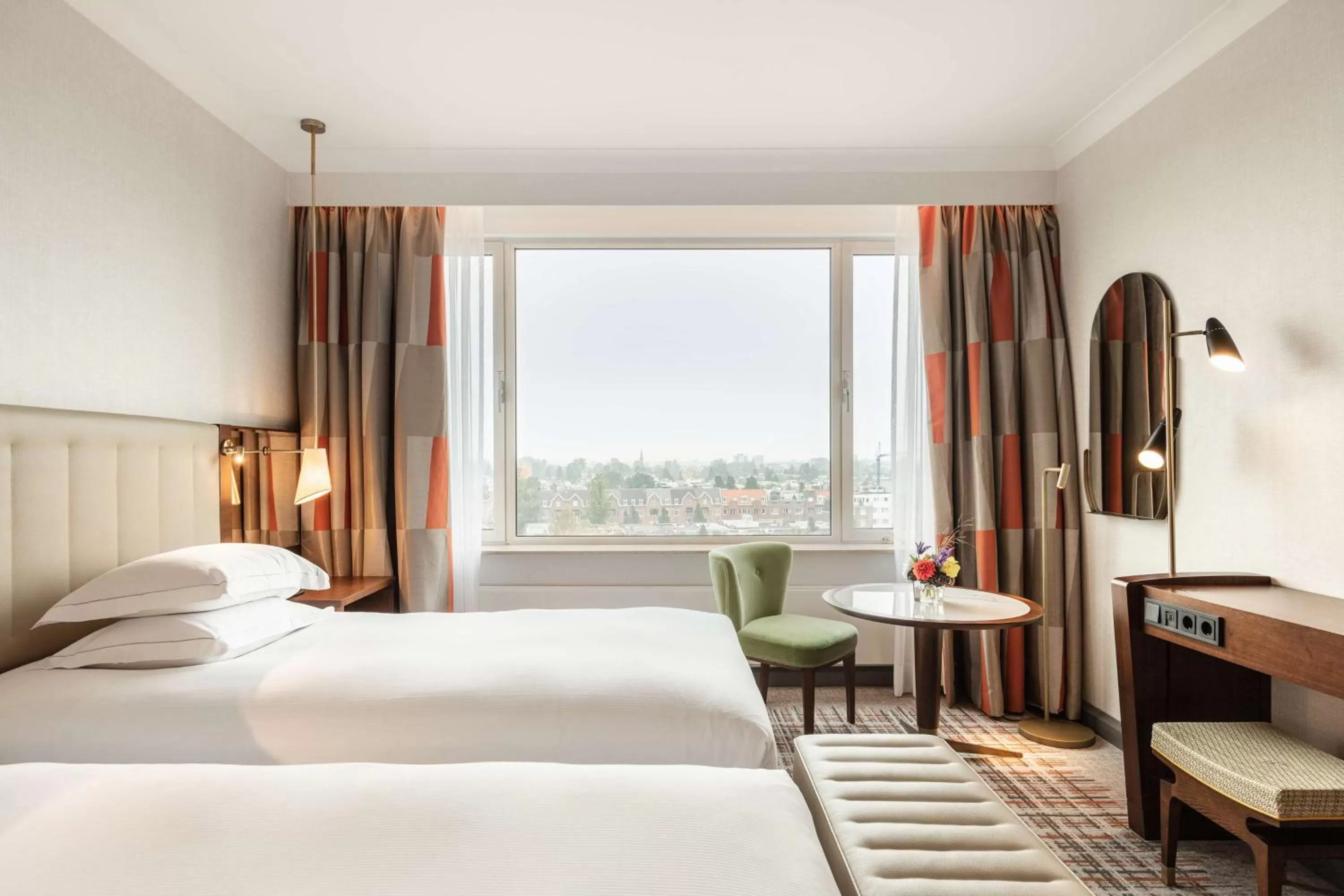 Superior Twin Room in Hilton Amsterdam
