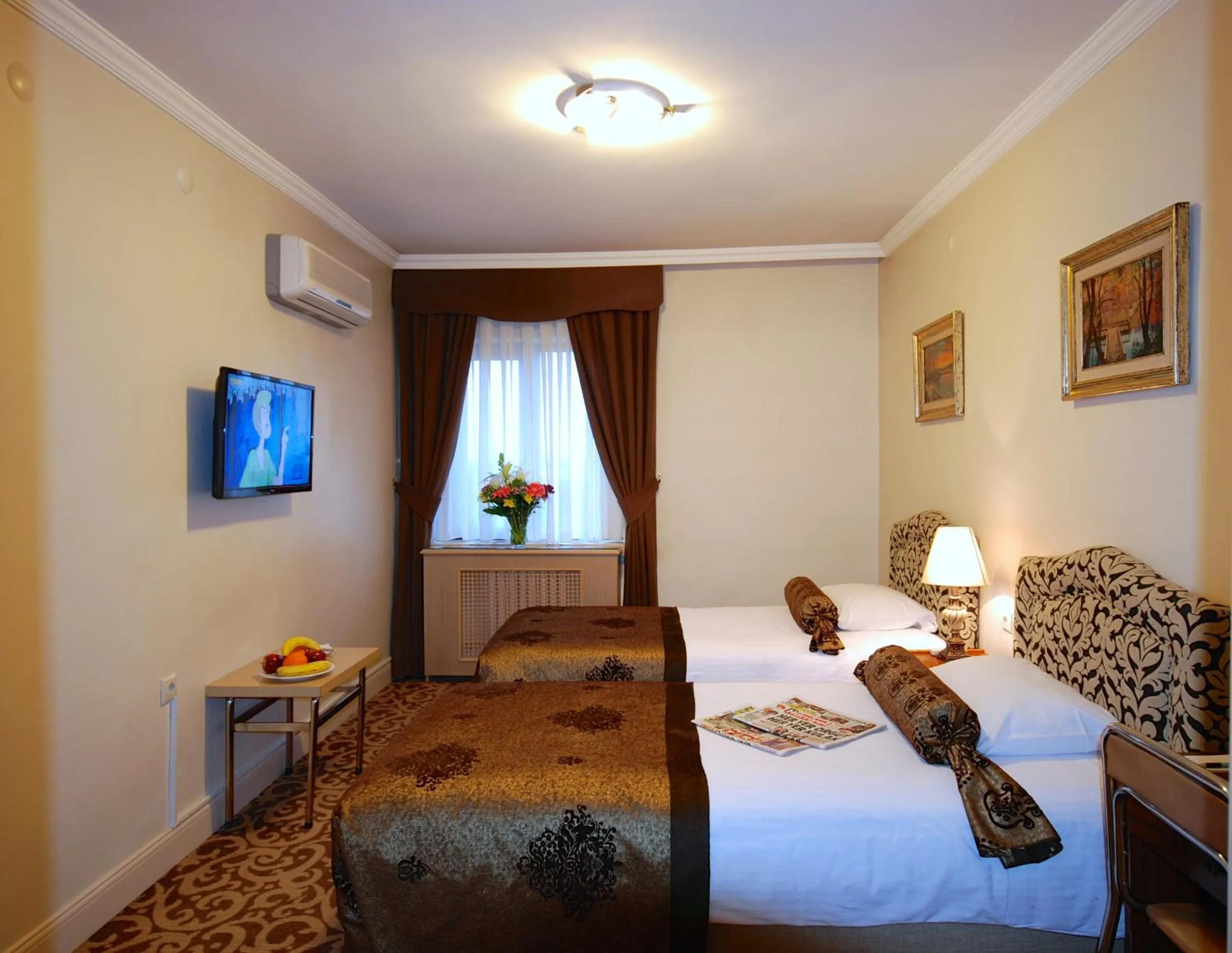 Double or Twin Room in Hotel Mithat