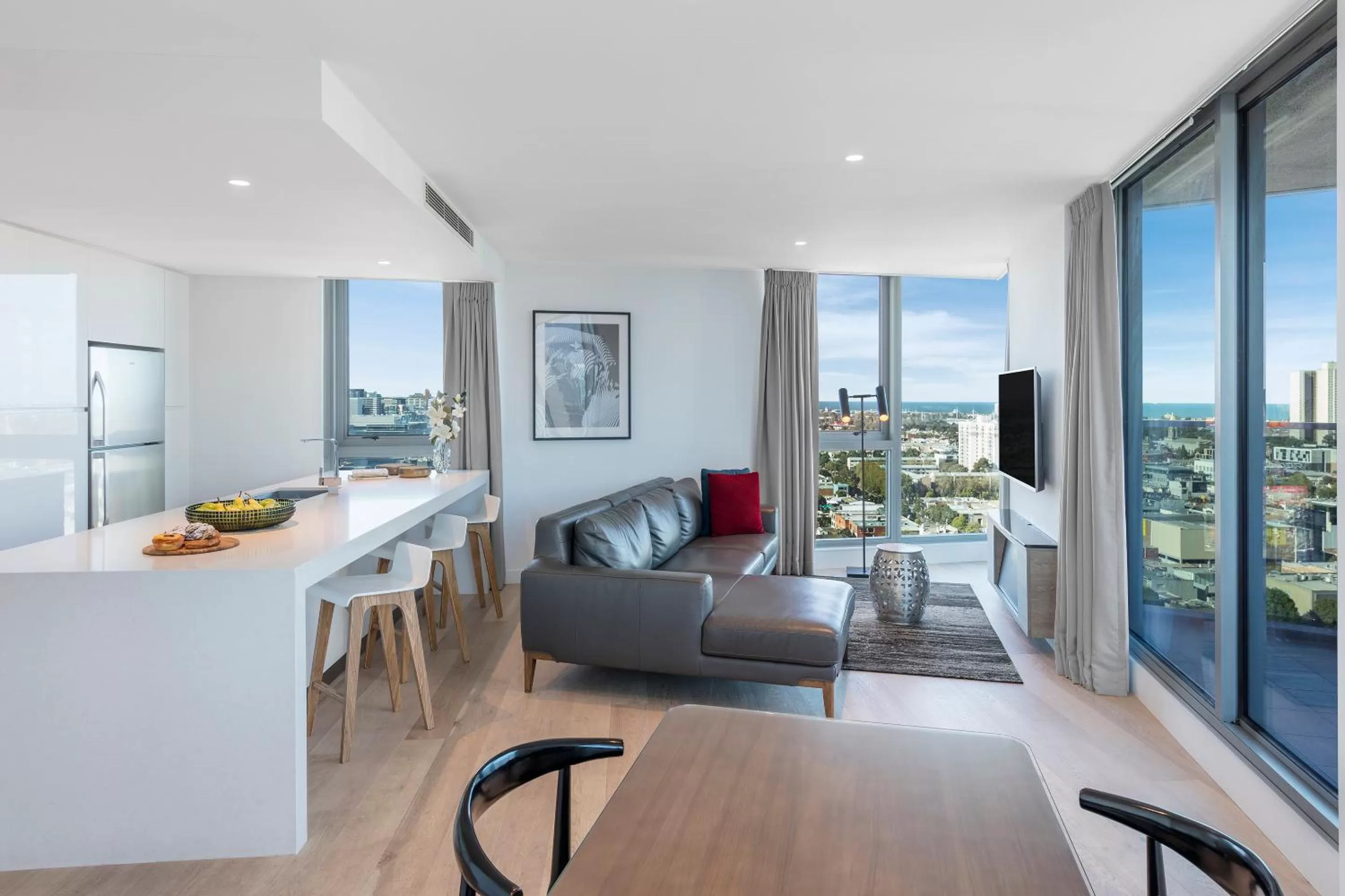 Two-Bedroom Executive Apartment in Imagine Marco