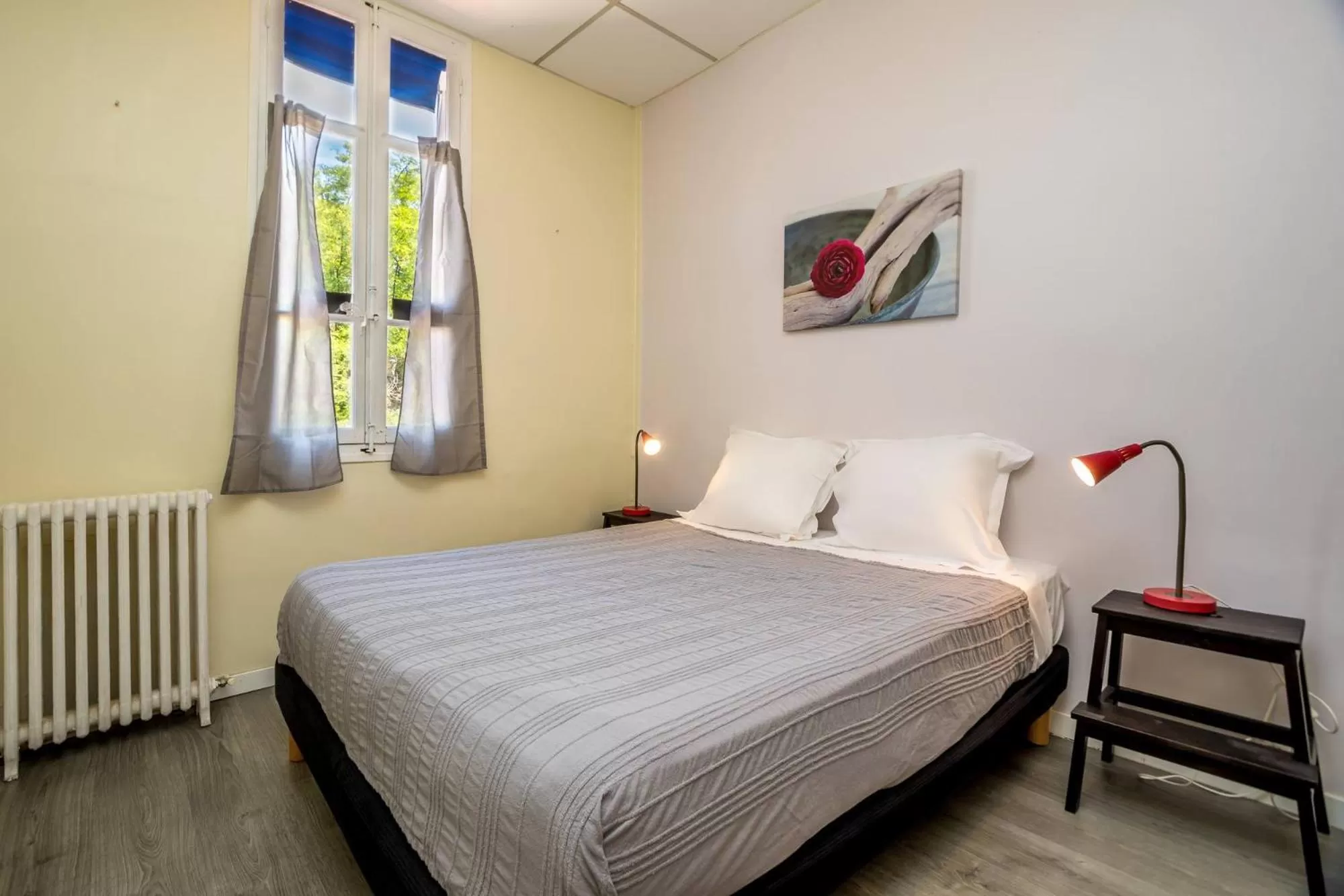 One-Bedroom Apartment in Hôtel des Moulins