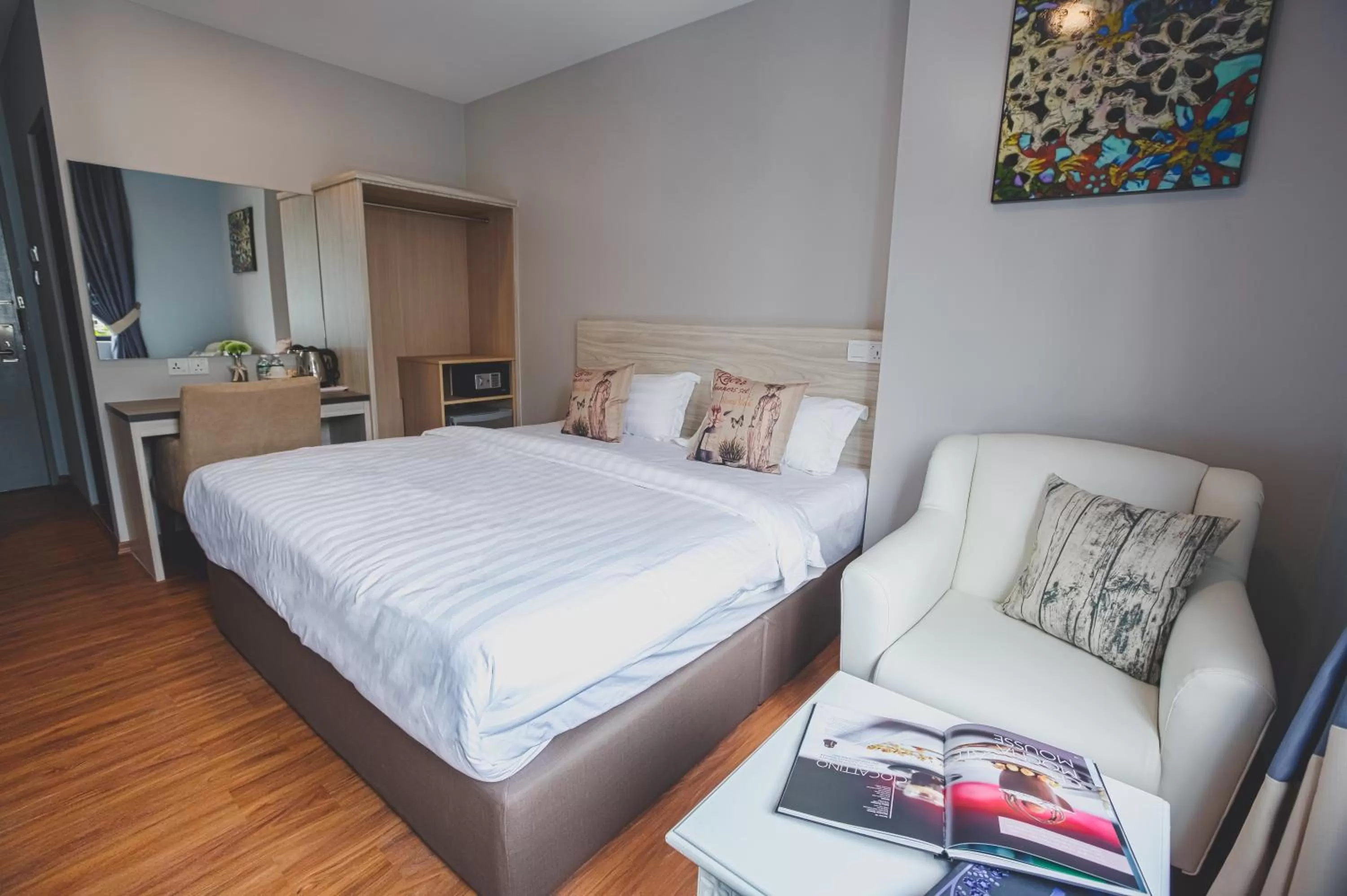 V3 Hotel & Residence Seri Alam