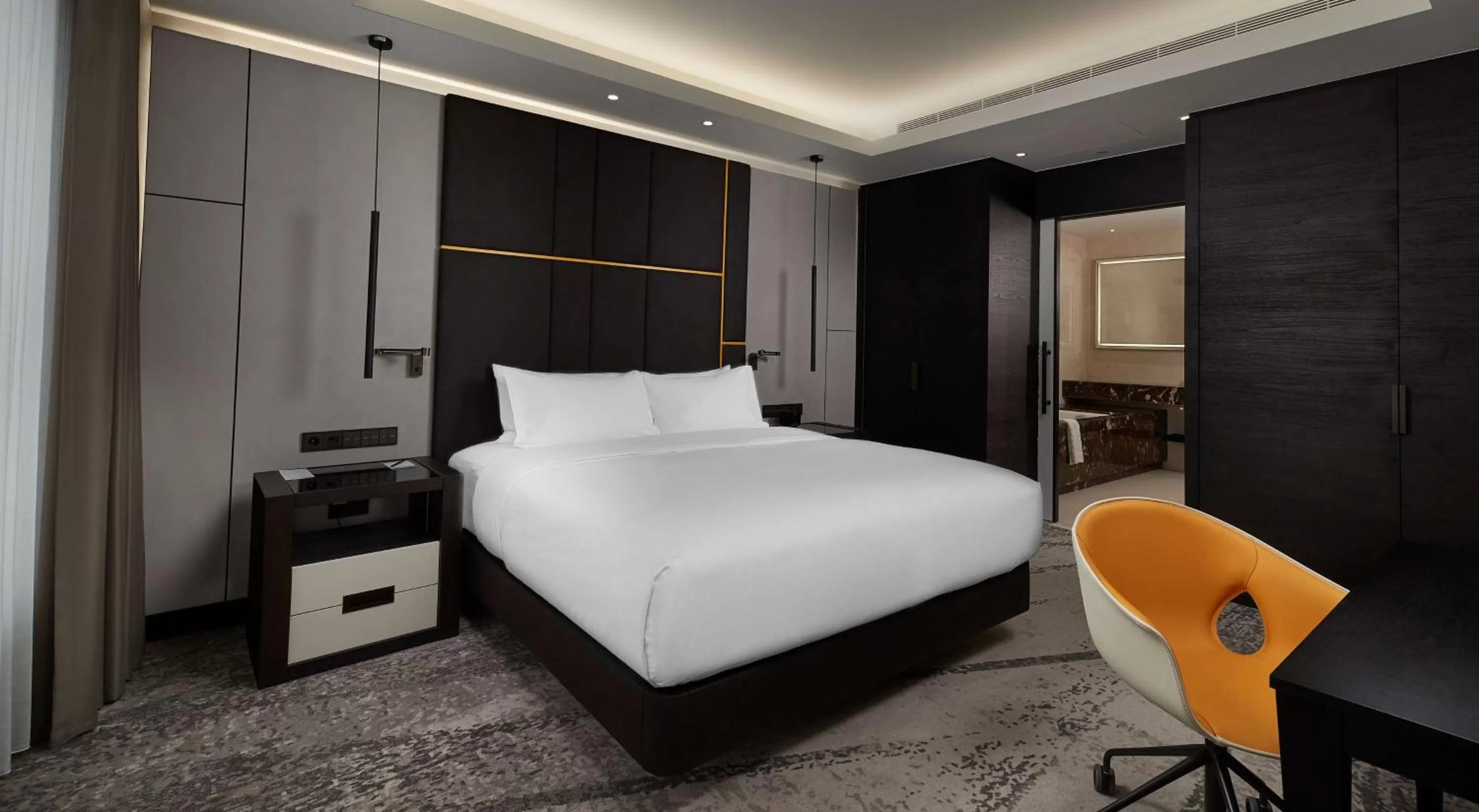 One-Bedroom King Suite - Lounge Access in Hilton Belgrade