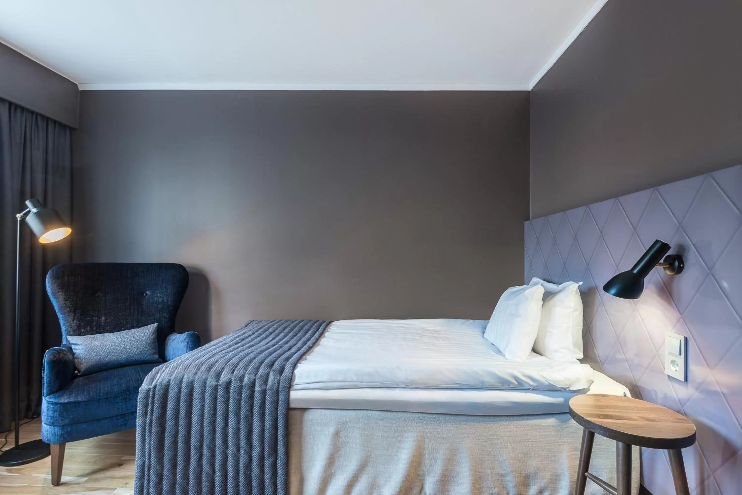 Compact Single Room in Quality Hotel Ekoxen